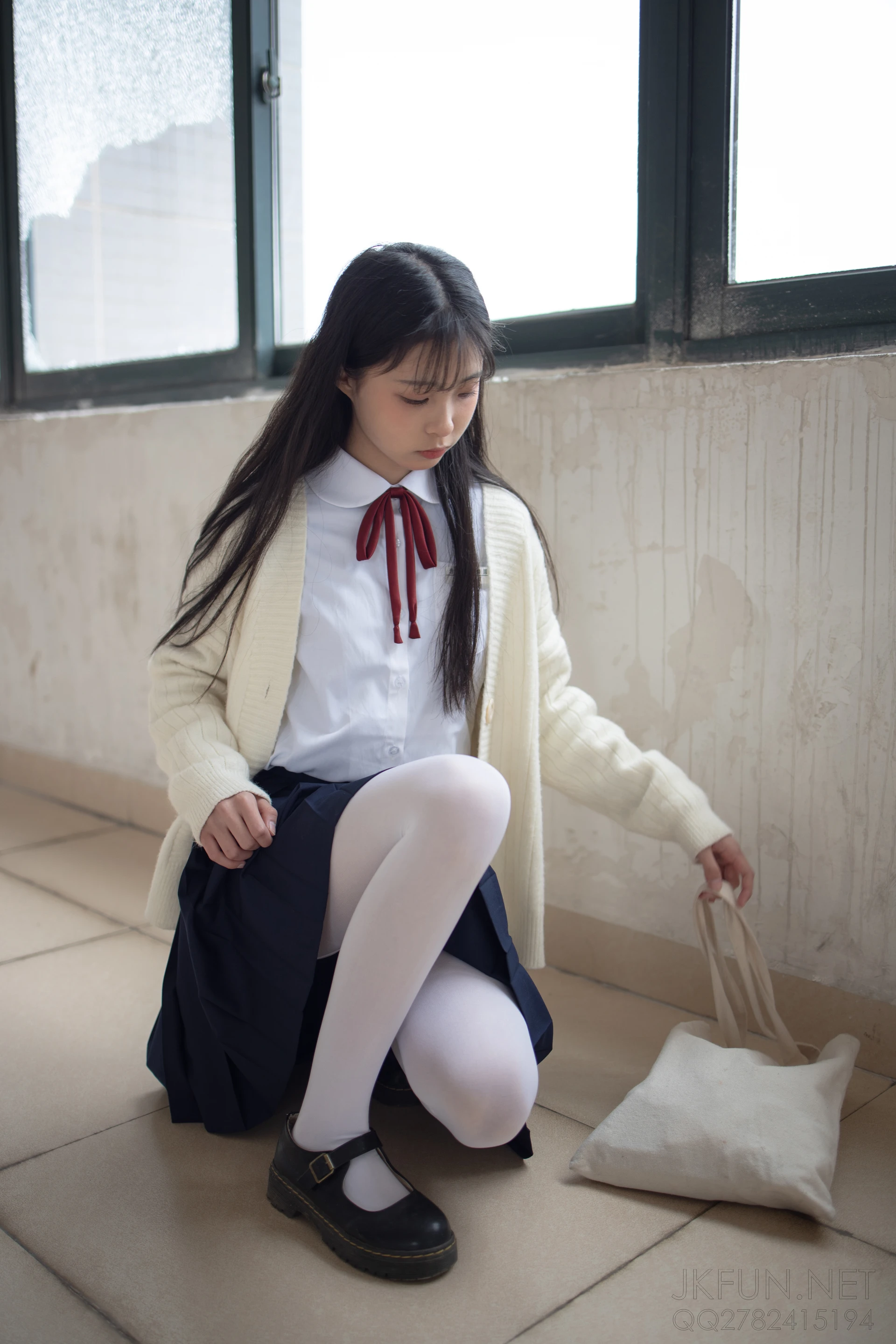JKFUN-001 [104P1V-2.21G]JKFUN, 制服, 可爱, 学生装, 森萝财团, 白丝, 美腿