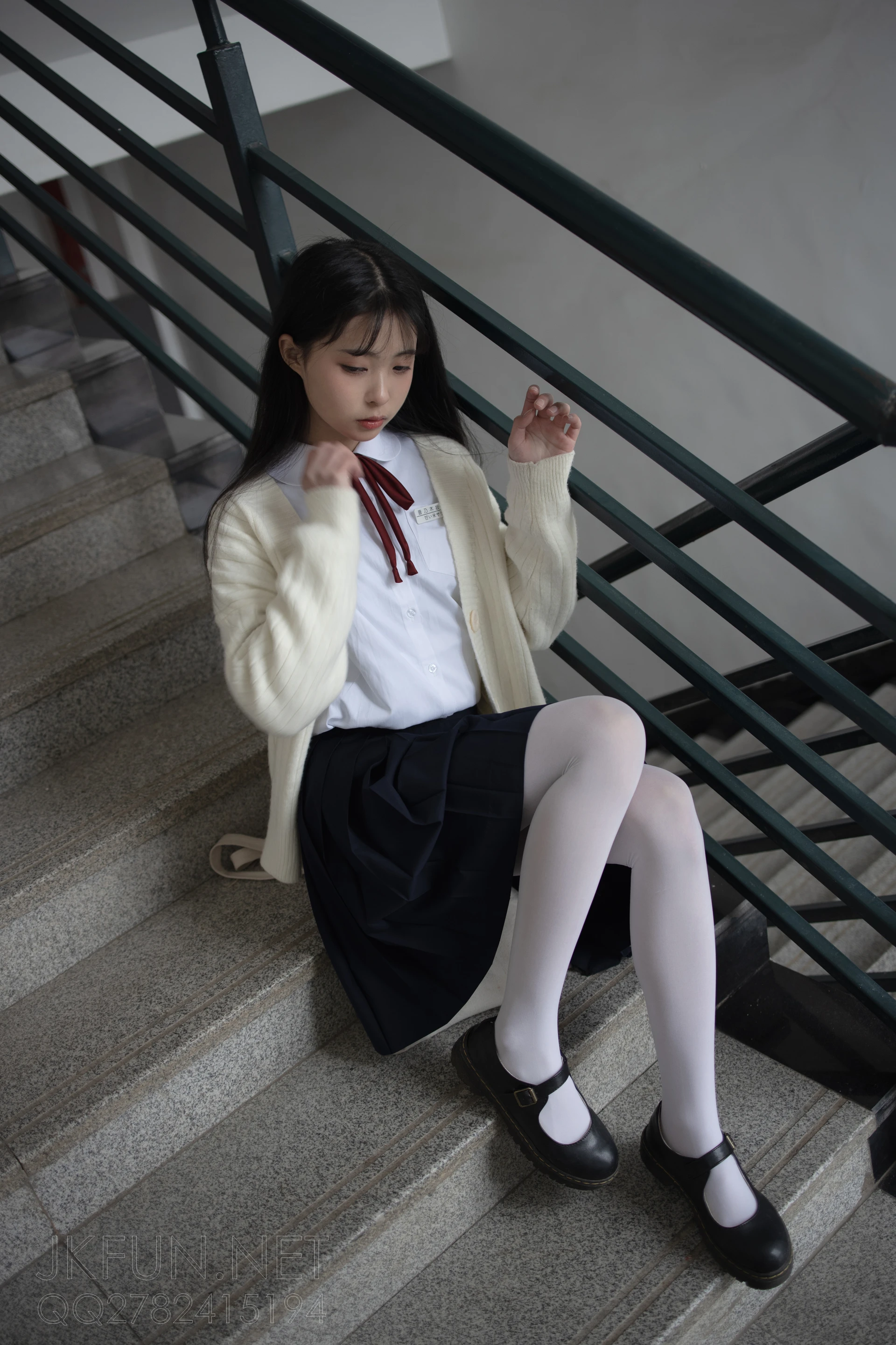 JKFUN-001 [104P1V-2.21G]JKFUN, 制服, 可爱, 学生装, 森萝财团, 白丝, 美腿