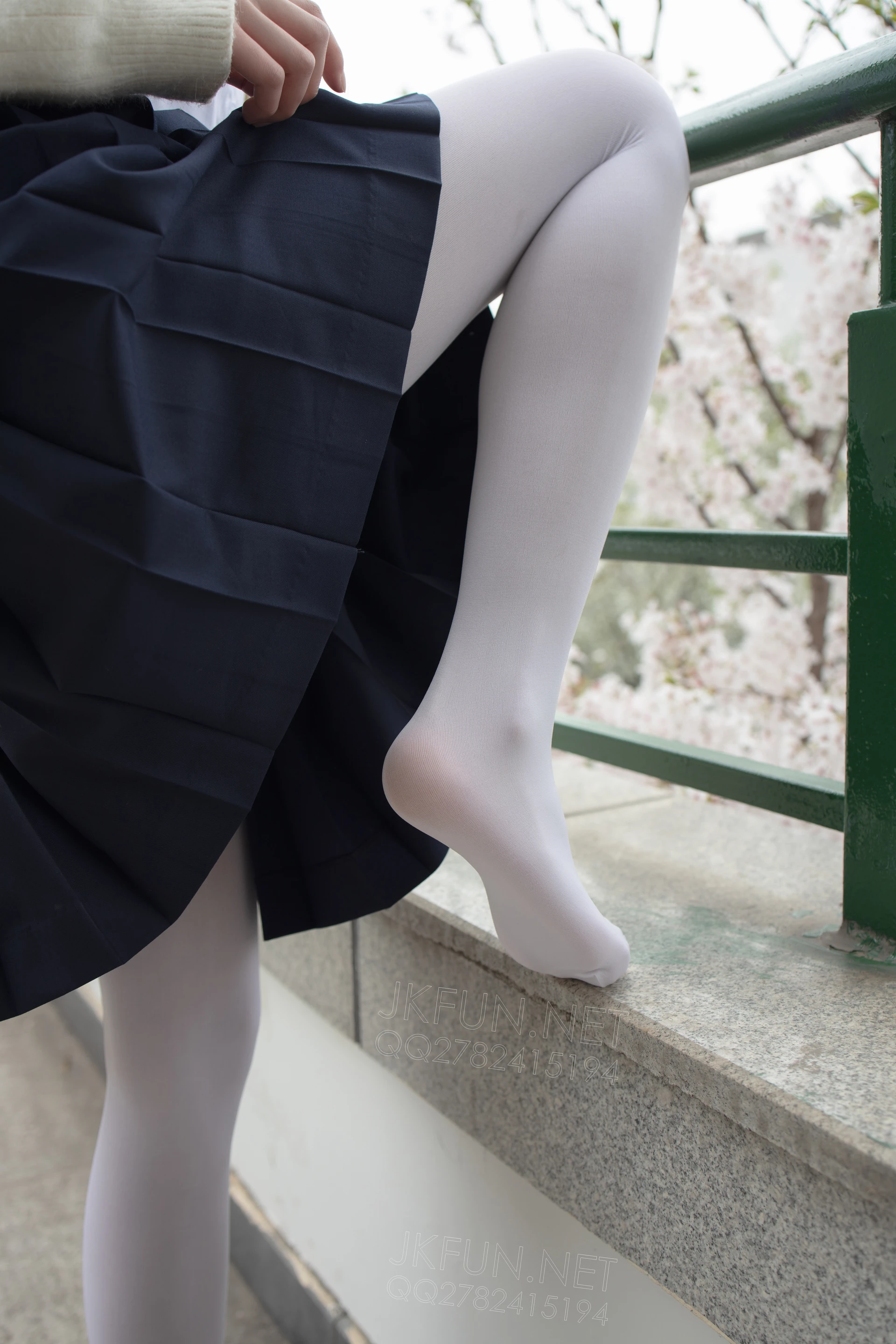 JKFUN-001 [104P1V-2.21G]JKFUN, 制服, 可爱, 学生装, 森萝财团, 白丝, 美腿