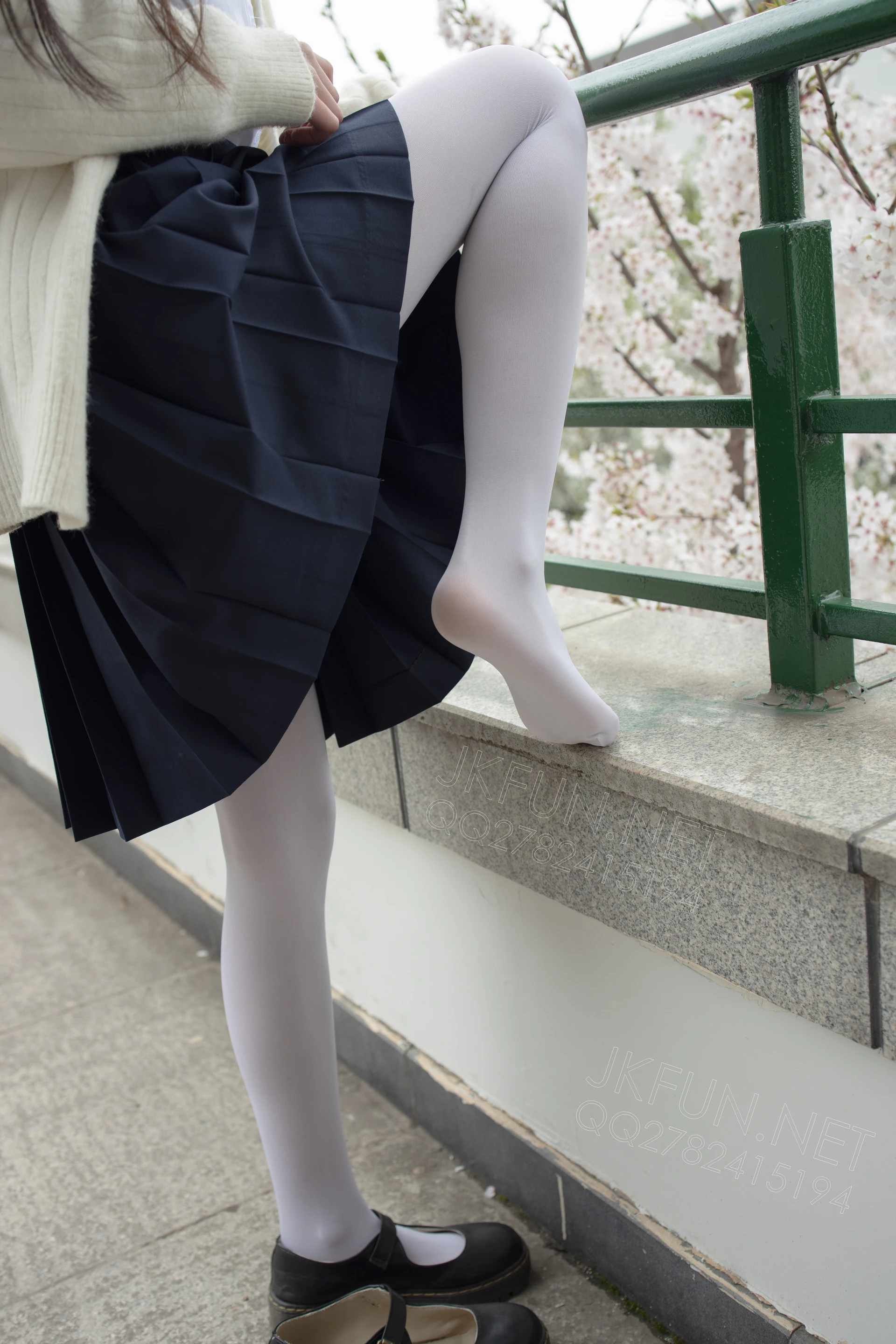 JKFUN-001 [104P1V-2.21G]JKFUN, 制服, 可爱, 学生装, 森萝财团, 白丝, 美腿