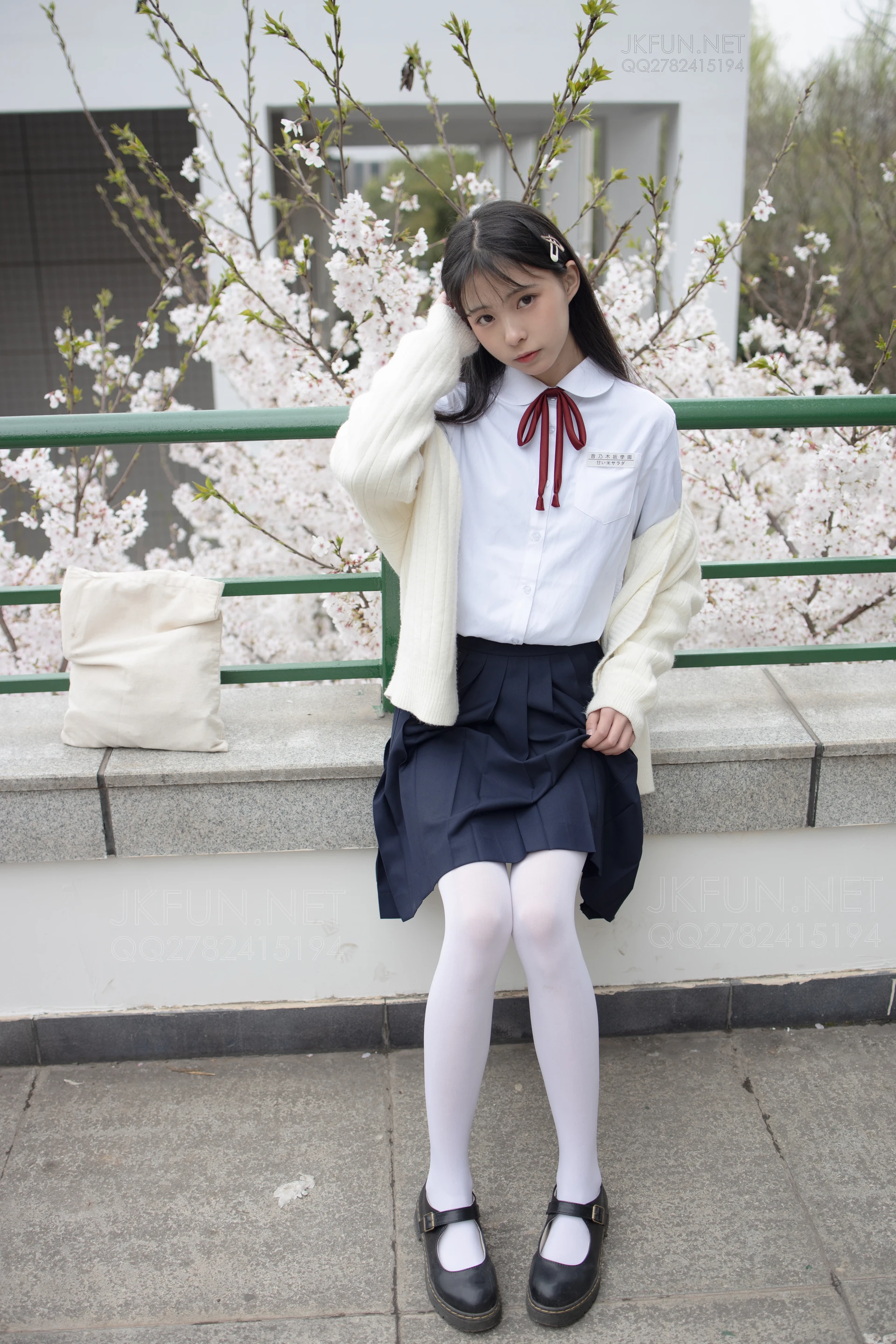 JKFUN-001 [104P1V-2.21G]JKFUN, 制服, 可爱, 学生装, 森萝财团, 白丝, 美腿