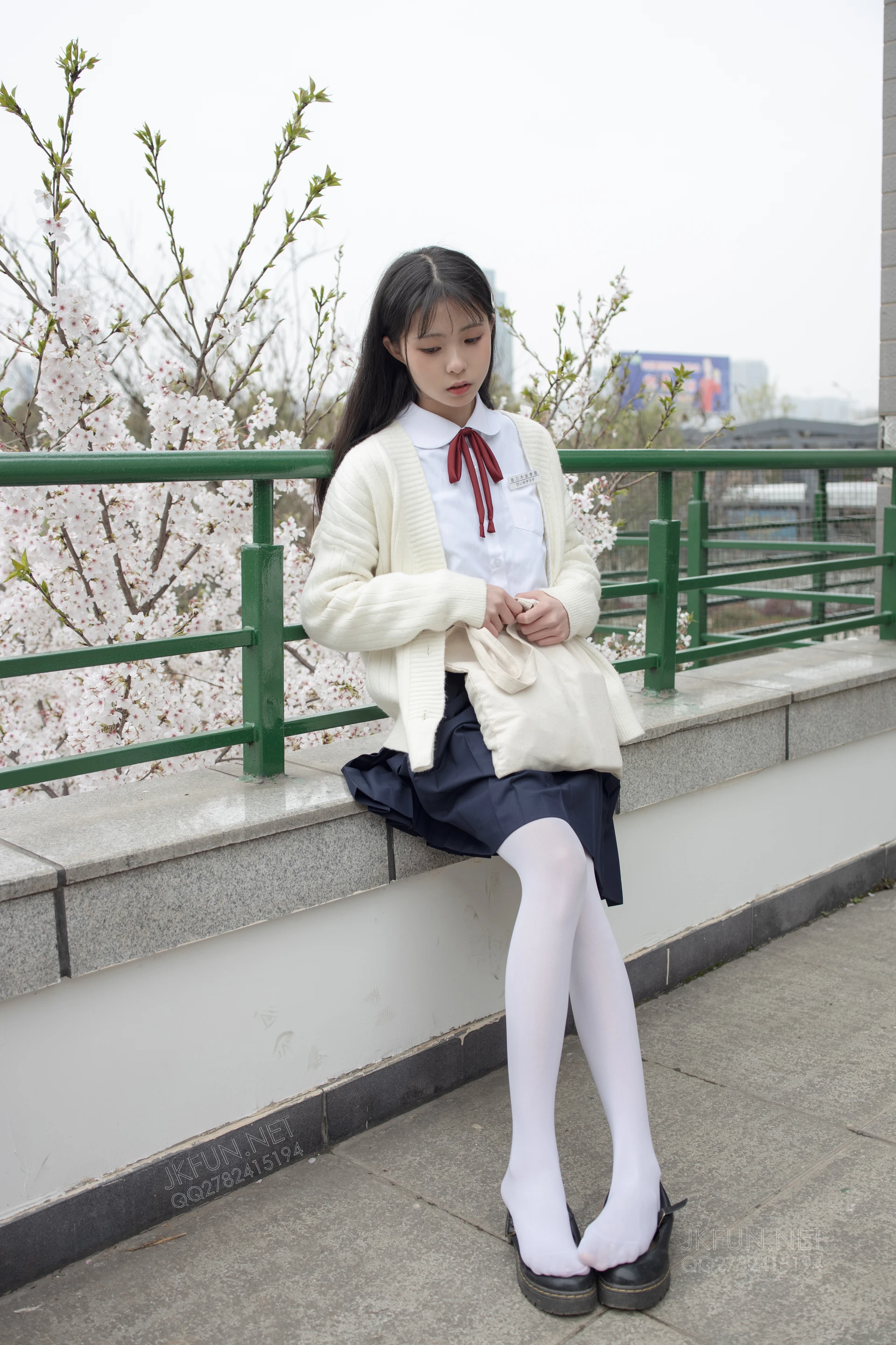 JKFUN-001 [104P1V-2.21G]JKFUN, 制服, 可爱, 学生装, 森萝财团, 白丝, 美腿