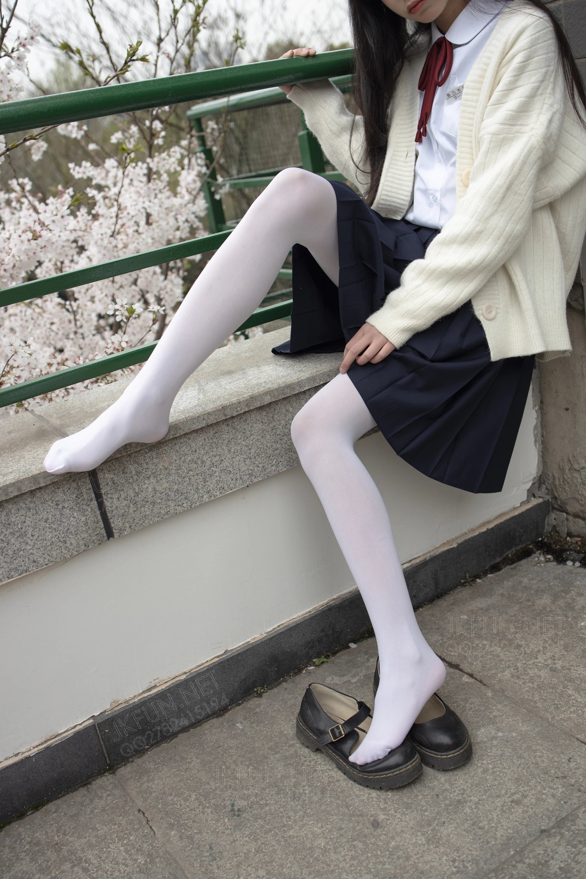 JKFUN-001 [104P1V-2.21G]JKFUN, 制服, 可爱, 学生装, 森萝财团, 白丝, 美腿