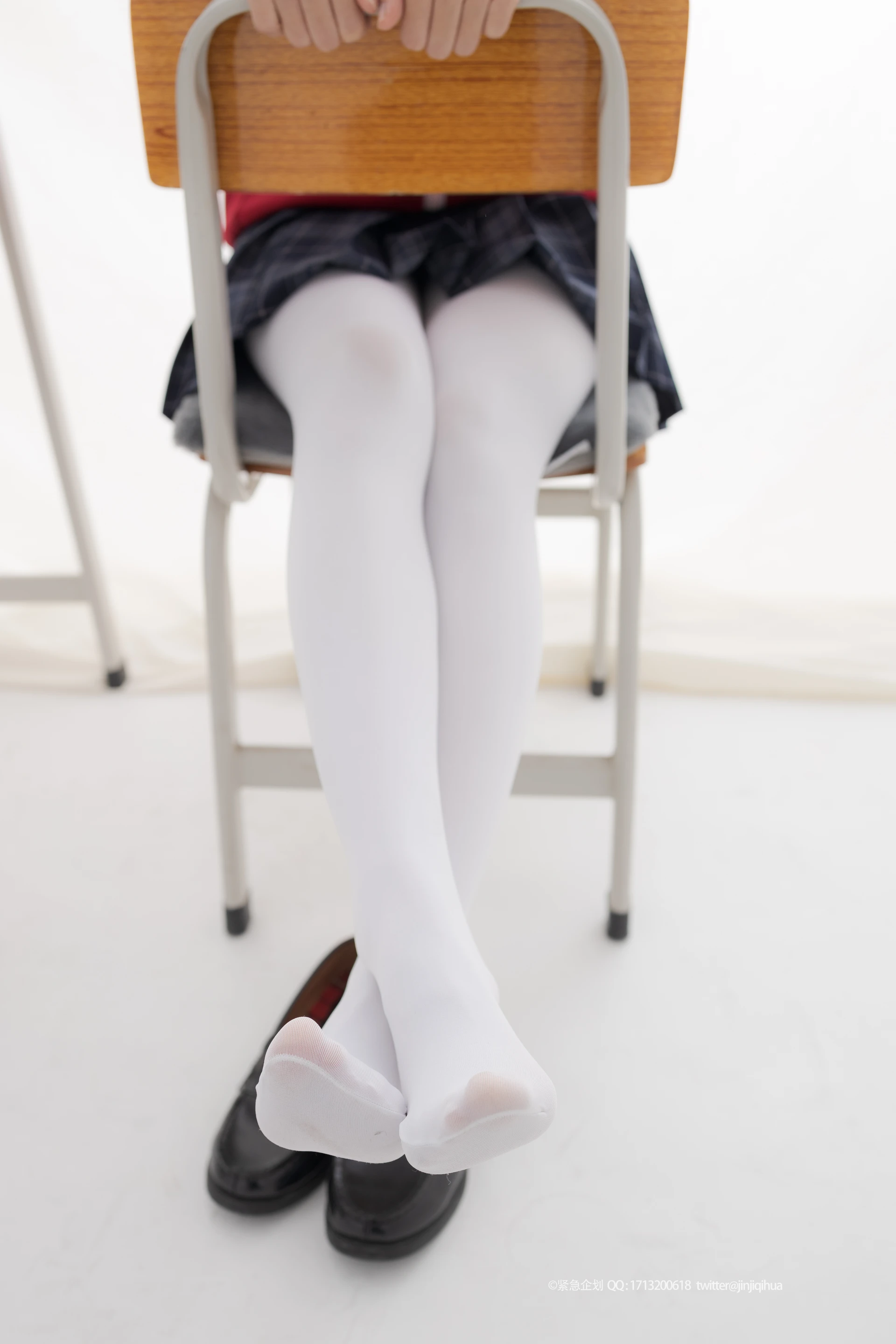 紧急企划 VOL.008 [108P1V-1.77G] 一只喵喵梓JK, JK制服, 一只喵喵梓, 制服, 学生装, 白丝, 紧急企划, 美腿, 美足