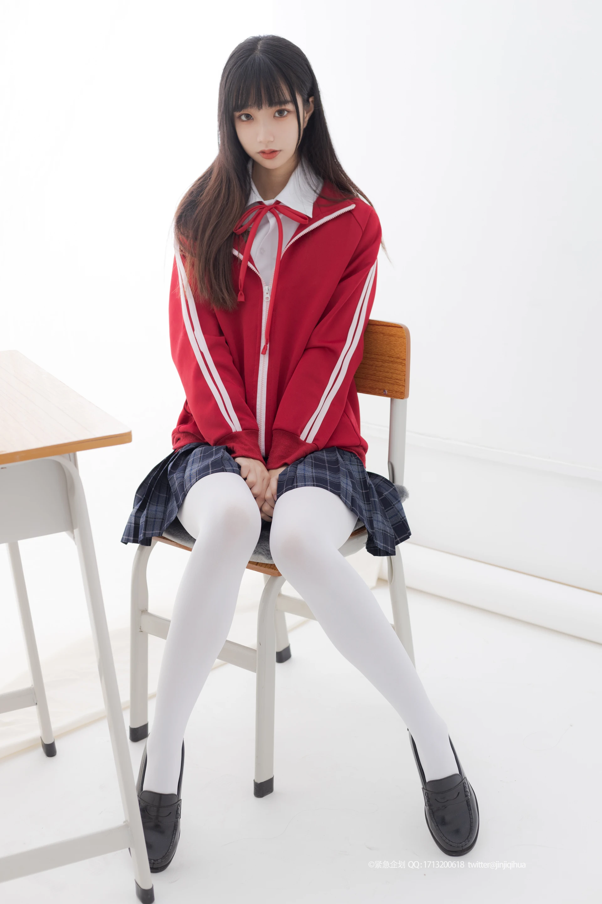 紧急企划 VOL.008 [108P1V-1.77G] 一只喵喵梓JK, JK制服, 一只喵喵梓, 制服, 学生装, 白丝, 紧急企划, 美腿, 美足