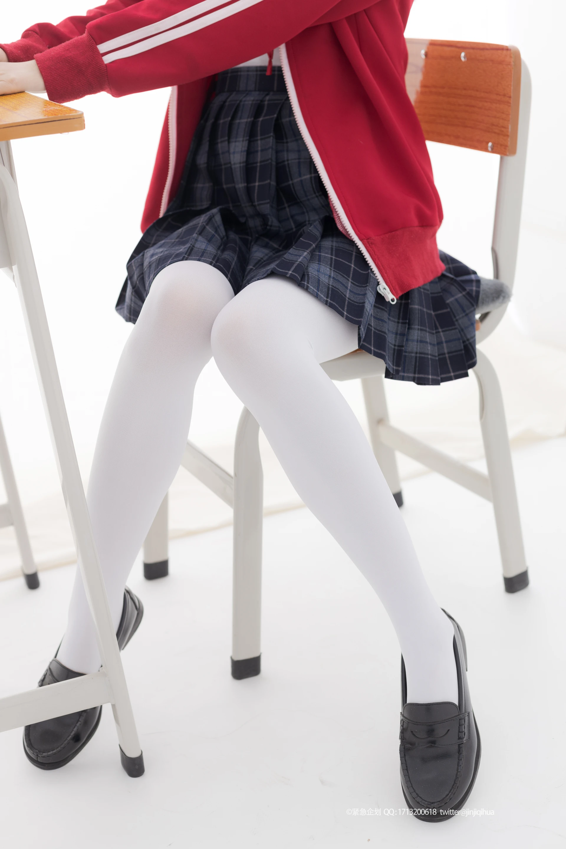 紧急企划 VOL.008 [108P1V-1.77G] 一只喵喵梓JK, JK制服, 一只喵喵梓, 制服, 学生装, 白丝, 紧急企划, 美腿, 美足