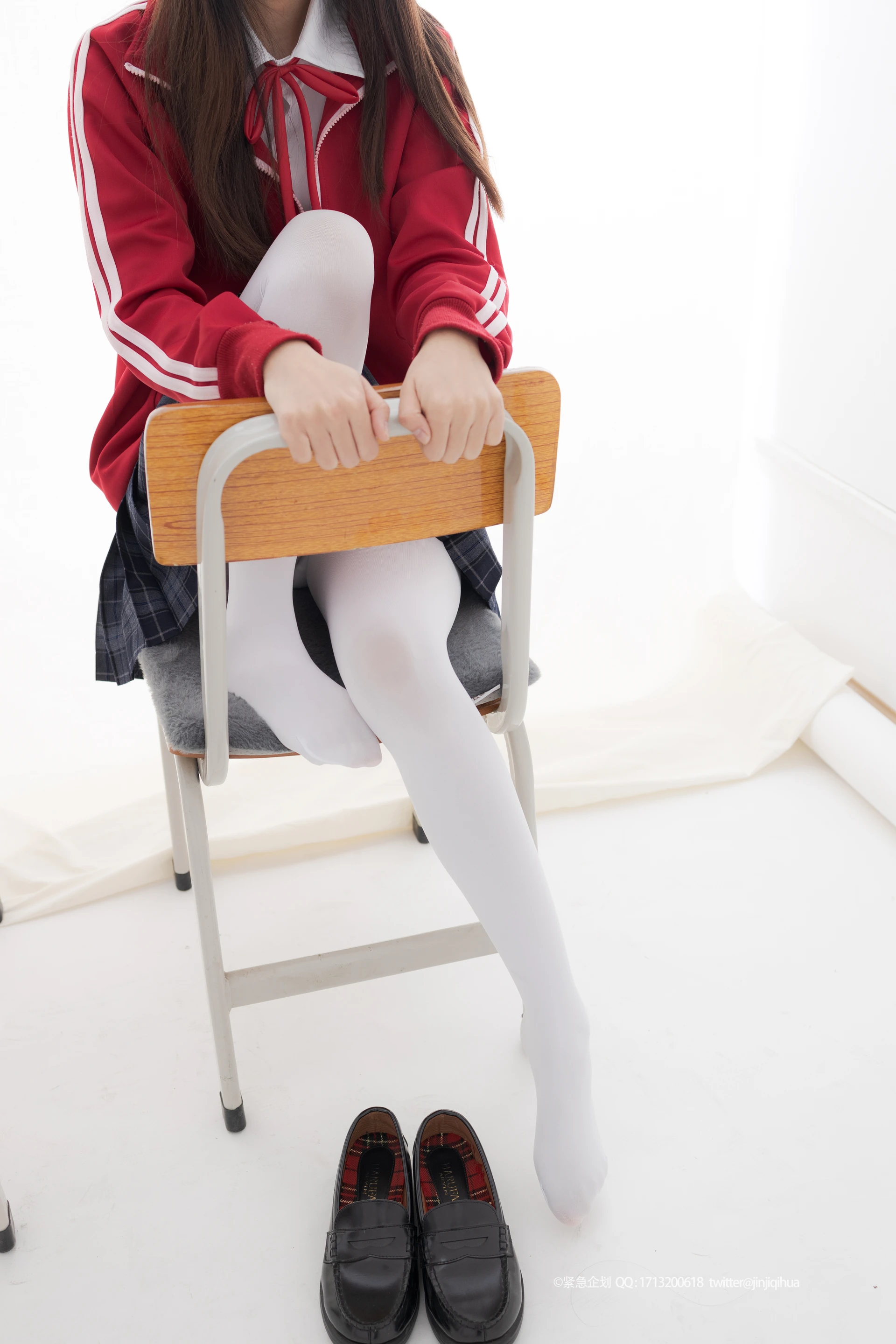 紧急企划 VOL.008 [108P1V-1.77G] 一只喵喵梓JK, JK制服, 一只喵喵梓, 制服, 学生装, 白丝, 紧急企划, 美腿, 美足