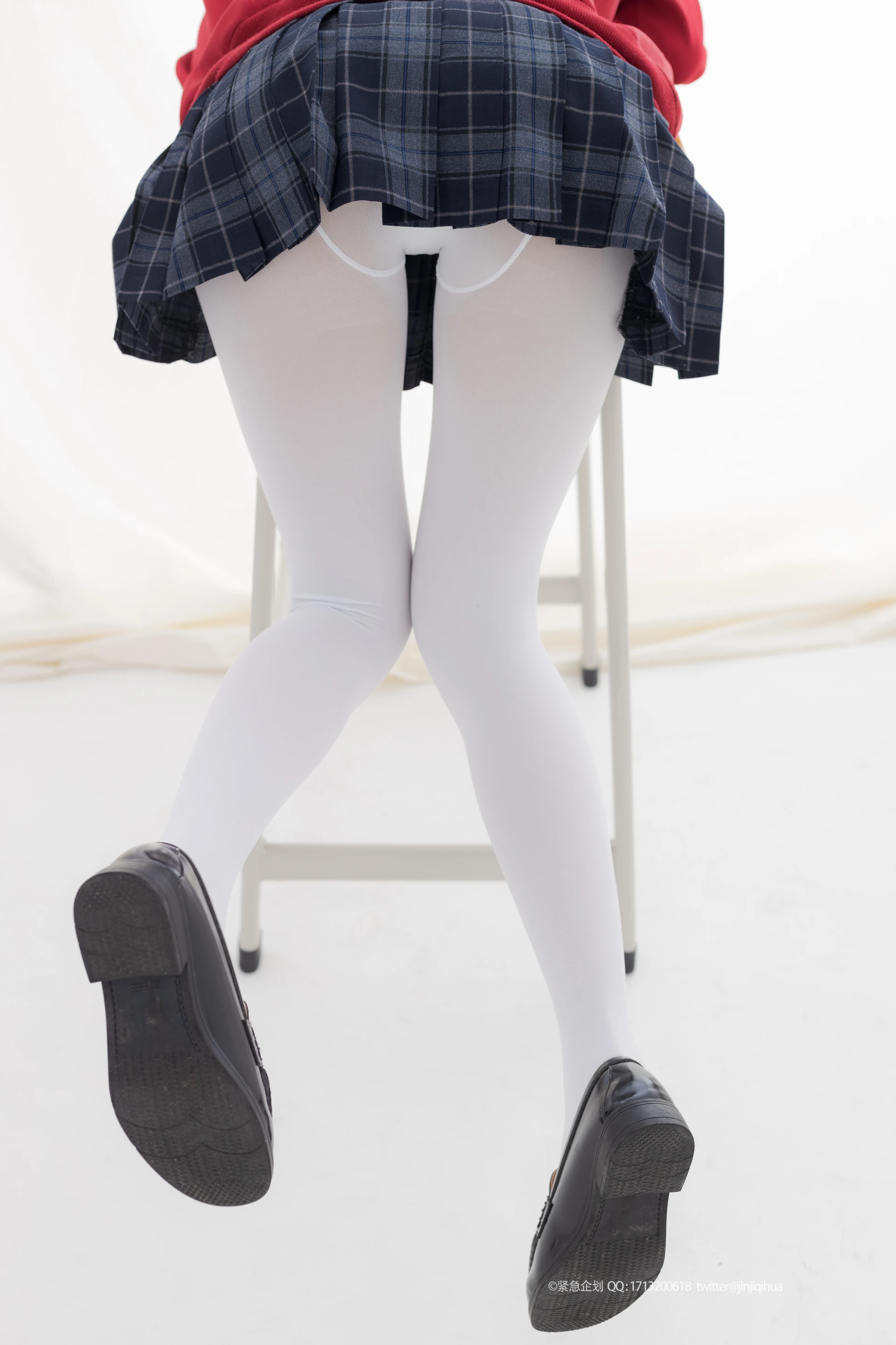 紧急企划 VOL.008 [108P1V-1.77G] 一只喵喵梓JK, JK制服, 一只喵喵梓, 制服, 学生装, 白丝, 紧急企划, 美腿, 美足