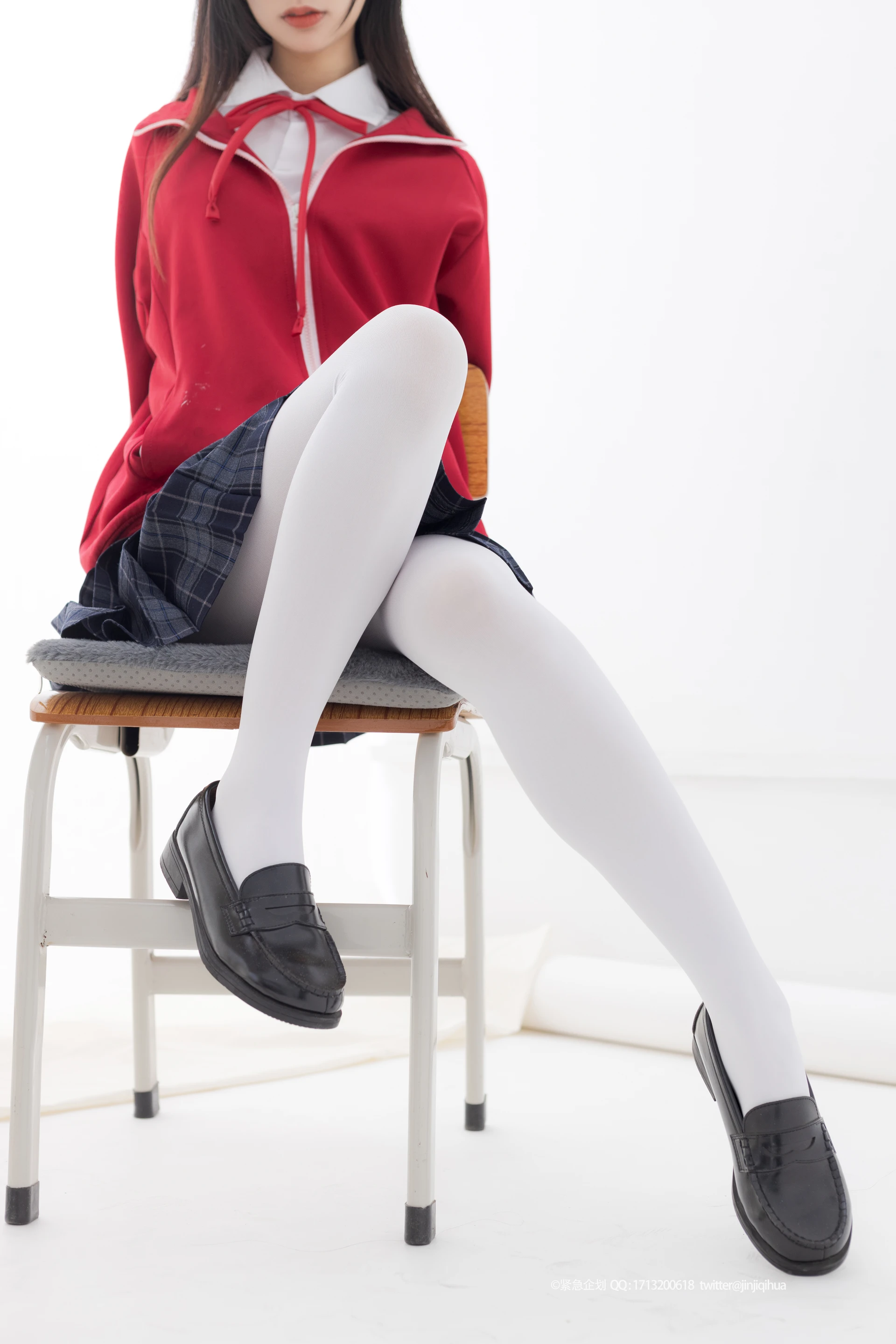 紧急企划 VOL.008 [108P1V-1.77G] 一只喵喵梓JK, JK制服, 一只喵喵梓, 制服, 学生装, 白丝, 紧急企划, 美腿, 美足