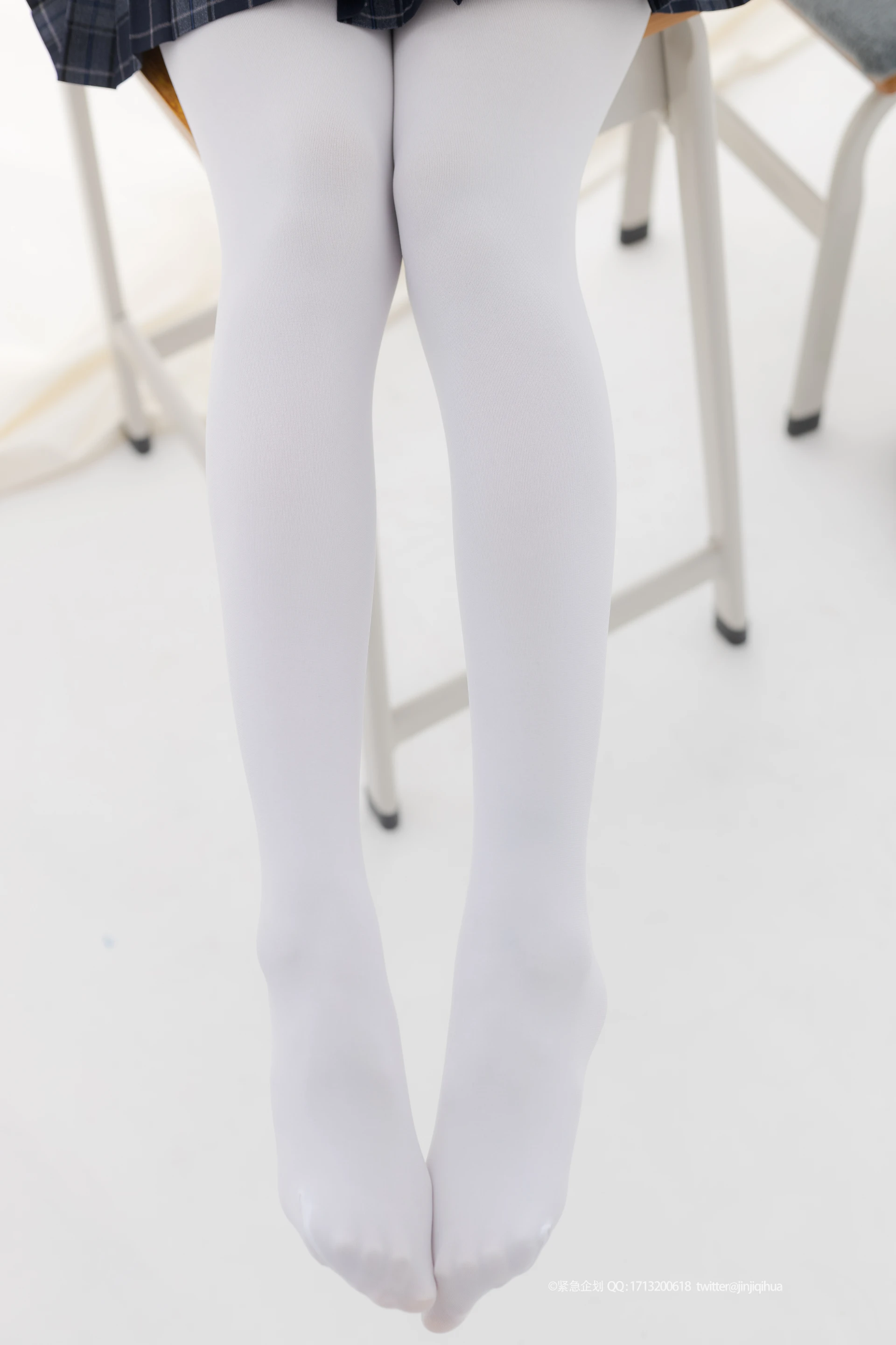 紧急企划 VOL.008 [108P1V-1.77G] 一只喵喵梓JK, JK制服, 一只喵喵梓, 制服, 学生装, 白丝, 紧急企划, 美腿, 美足