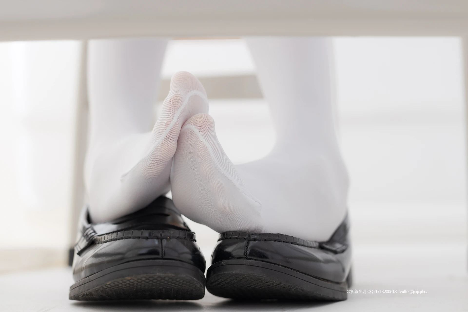 紧急企划 VOL.008 [108P1V-1.77G] 一只喵喵梓JK, JK制服, 一只喵喵梓, 制服, 学生装, 白丝, 紧急企划, 美腿, 美足