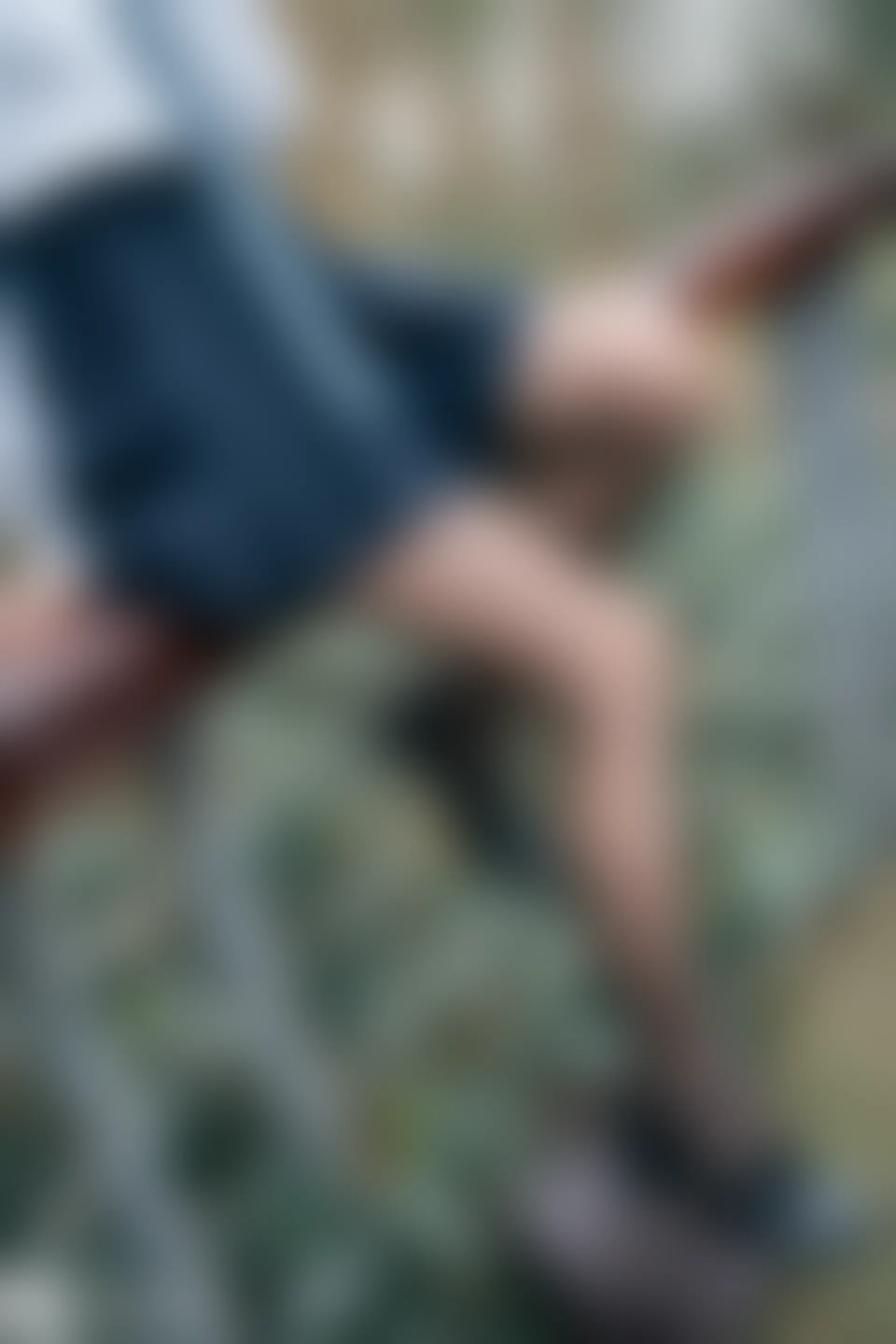 C20.006 黑丝制服少女 [37P-420MB]