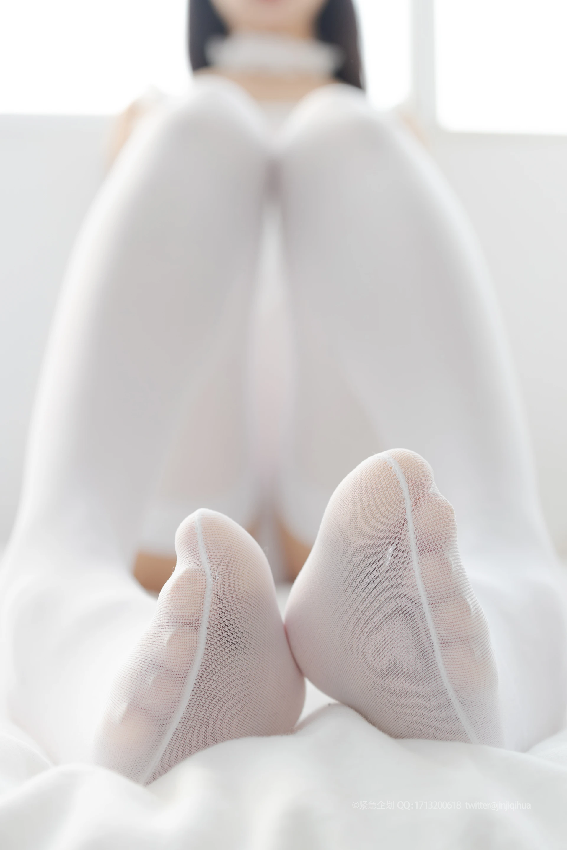 紧急企划 内部-003 一只喵喵梓 白丝蕾丝女仆装 [88P1V-4.69GB]一只喵喵梓, 女仆, 白丝, 紧急企划, 美腿, 美足