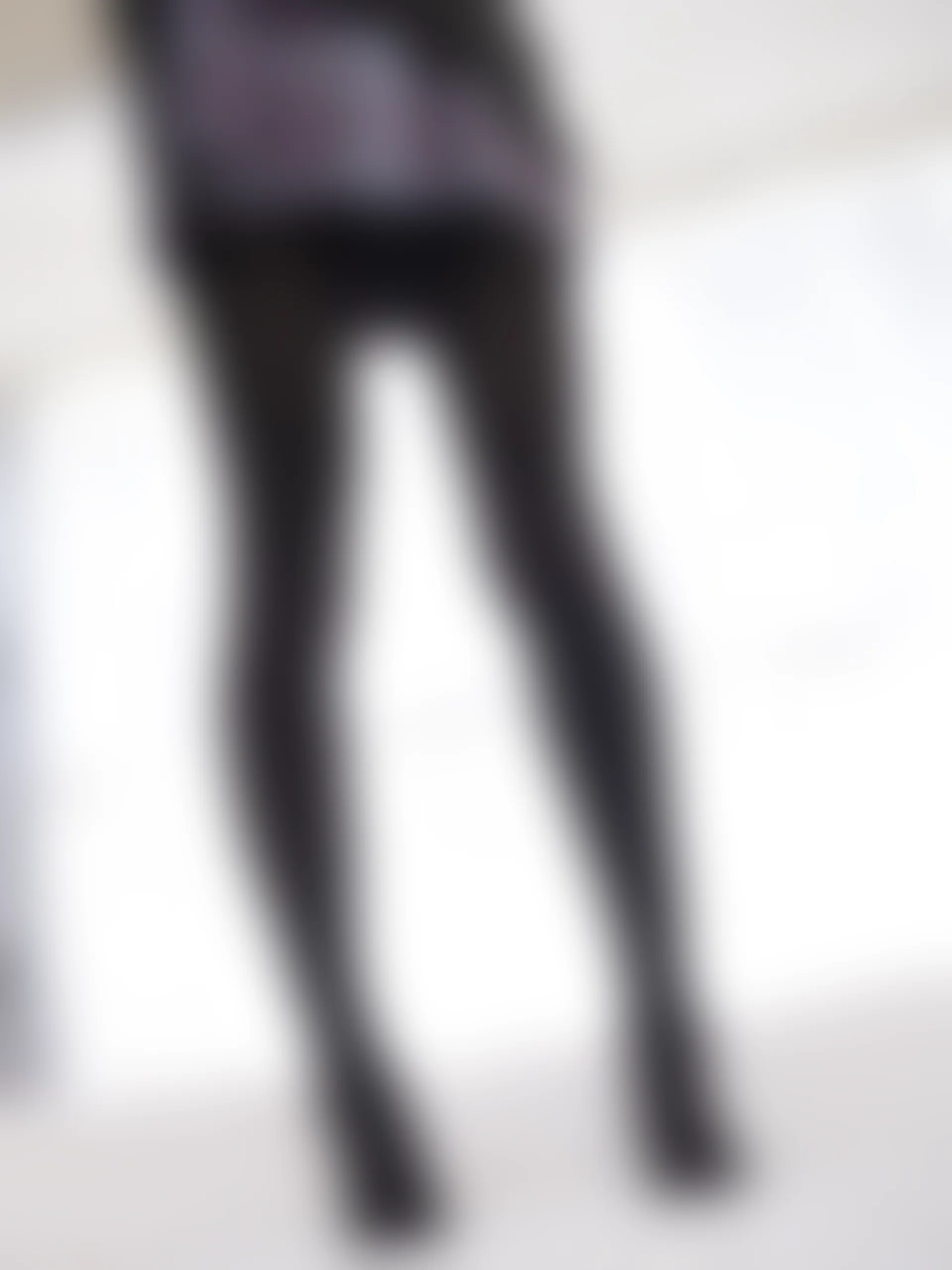 紧急企划 Y-001 [98P1V-3.56G] 黑丝网袜 JK制服 裸足 三倍快乐JK, JK制服, 森萝财团, 紧急企划, 美腿, 美足, 黑丝