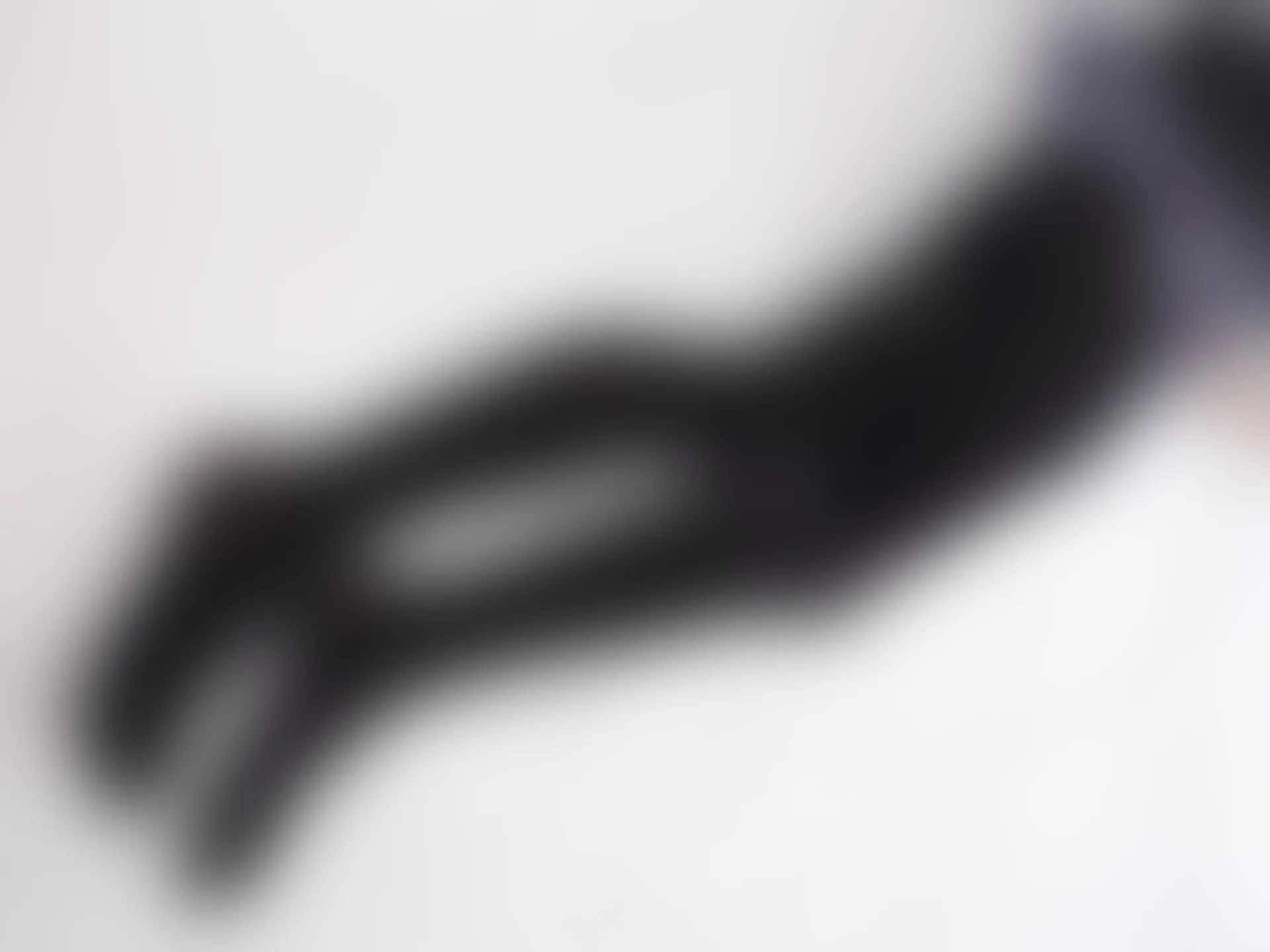 紧急企划 Y-001 [98P1V-3.56G] 黑丝网袜 JK制服 裸足 三倍快乐JK, JK制服, 森萝财团, 紧急企划, 美腿, 美足, 黑丝