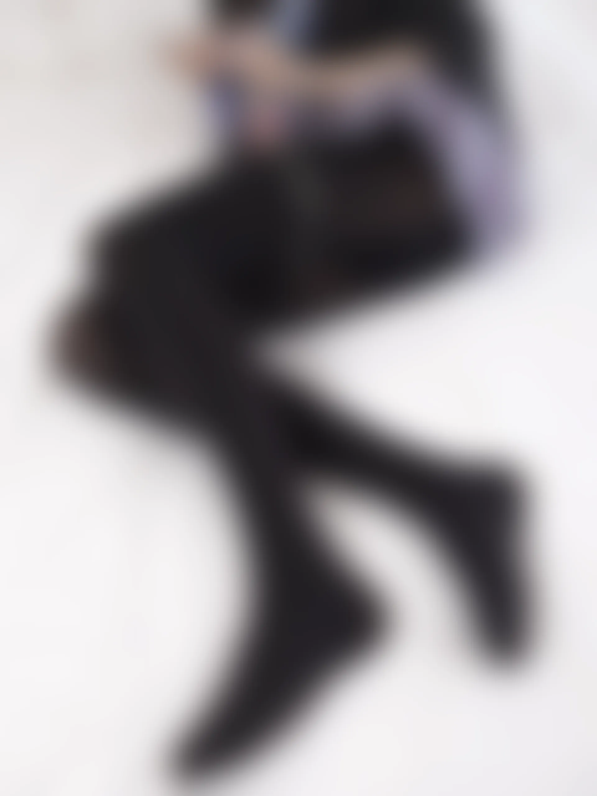 紧急企划 Y-001 [98P1V-3.56G] 黑丝网袜 JK制服 裸足 三倍快乐JK, JK制服, 森萝财团, 紧急企划, 美腿, 美足, 黑丝