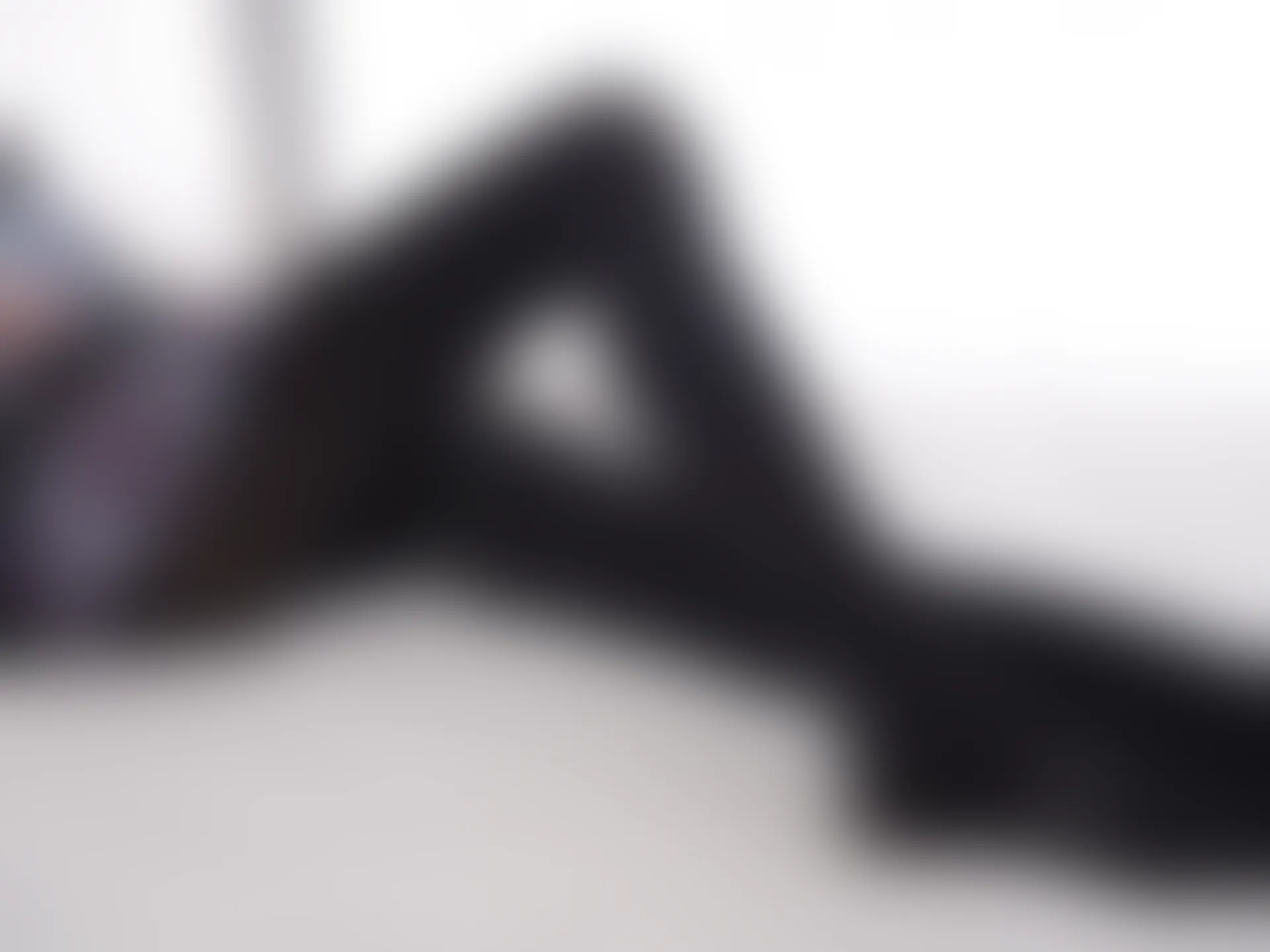 紧急企划 Y-001 [98P1V-3.56G] 黑丝网袜 JK制服 裸足 三倍快乐JK, JK制服, 森萝财团, 紧急企划, 美腿, 美足, 黑丝