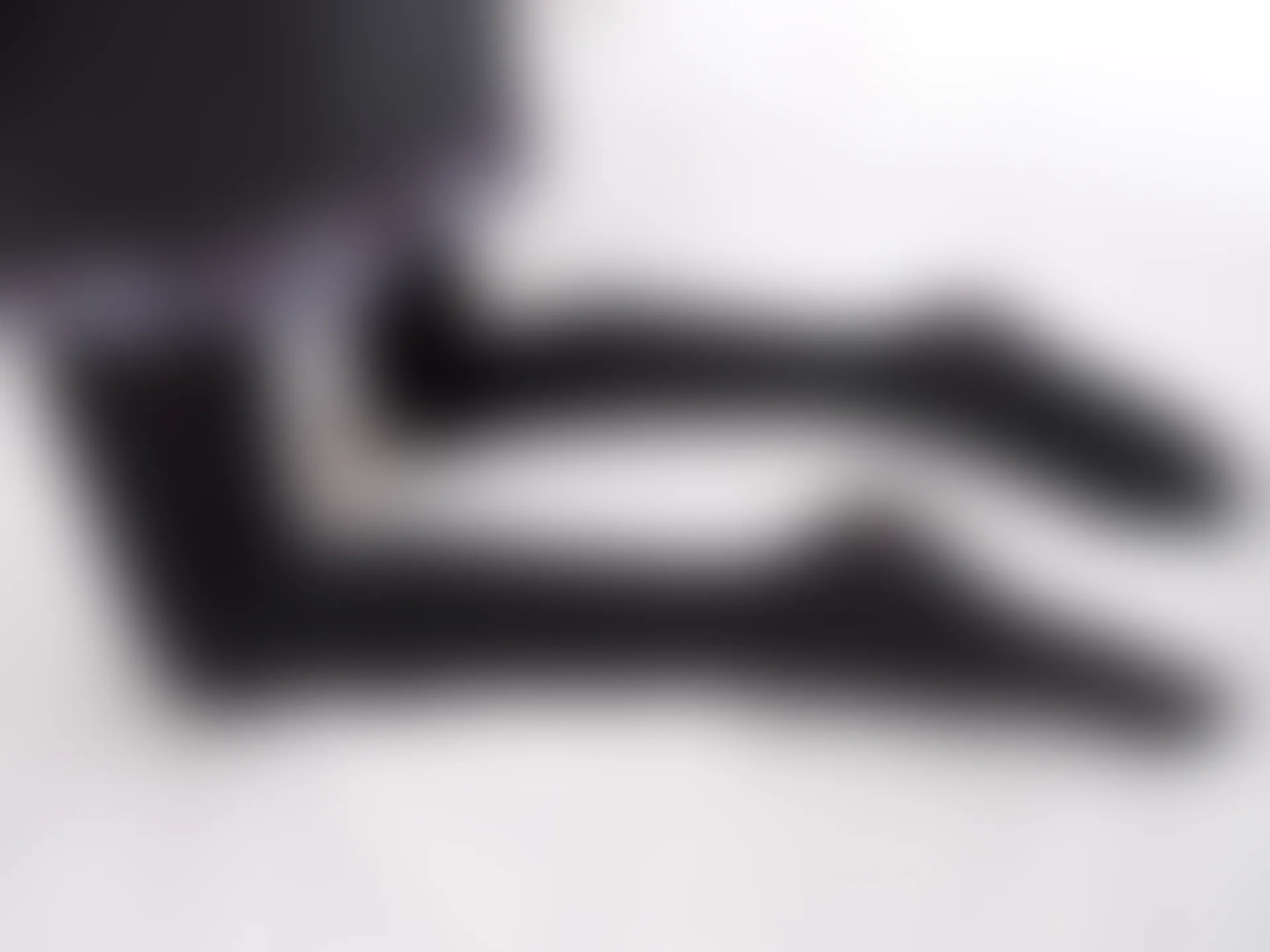 紧急企划 Y-001 [98P1V-3.56G] 黑丝网袜 JK制服 裸足 三倍快乐JK, JK制服, 森萝财团, 紧急企划, 美腿, 美足, 黑丝