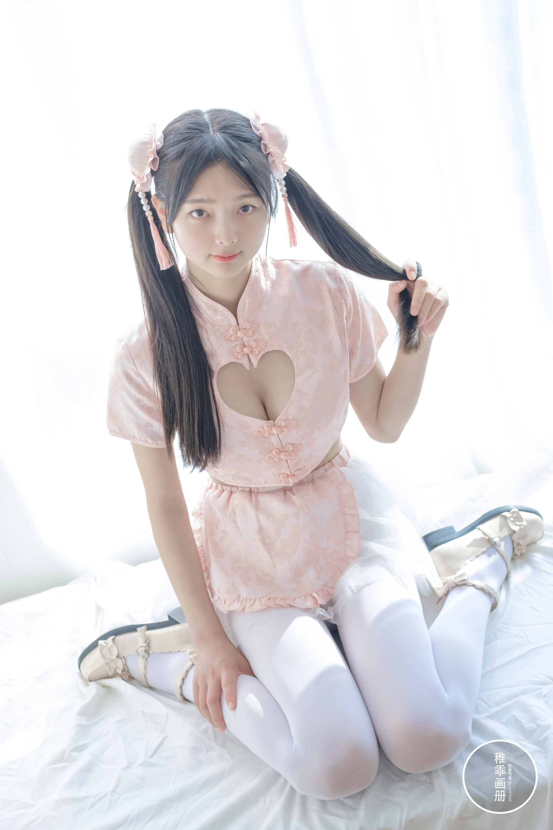 稚乖画册 晴空-09 赤西夜夜 80d白丝 双马尾旗袍 [84P1V-1.29GB]双马尾, 可爱, 旗袍, 晴空, 白丝, 稚乖画册, 美腿, 美足, 赤西夜夜