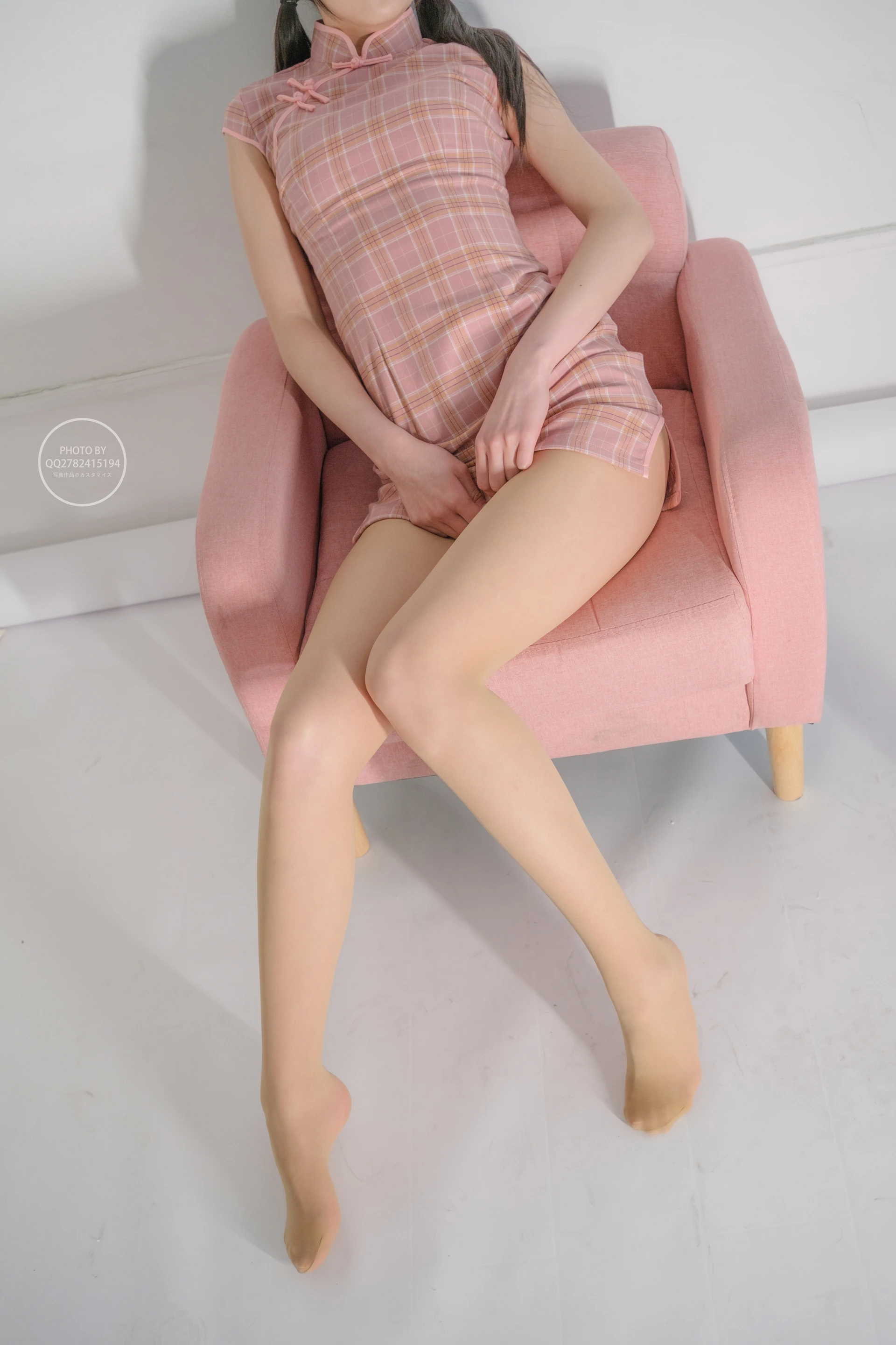 森萝财团 有料-36 吸吸 肉丝高跟粉色旗袍[103P-1.04G]吸吸, 旗袍, 有料, 森萝财团, 美腿, 美足, 肉丝, 高跟