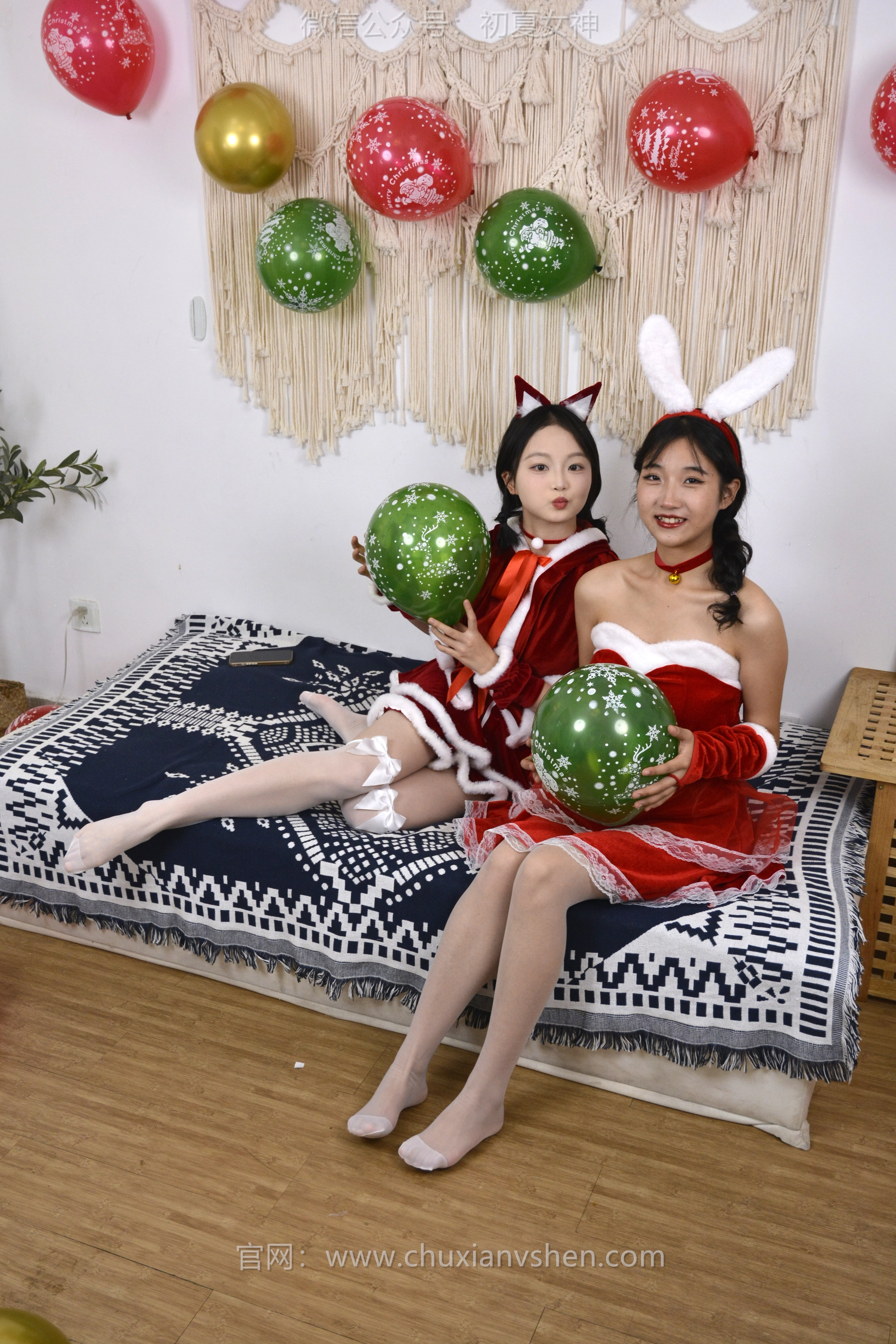 初夏女神 NO.117 点点、双双 圣诞快乐[140P+2V／3.44GB]