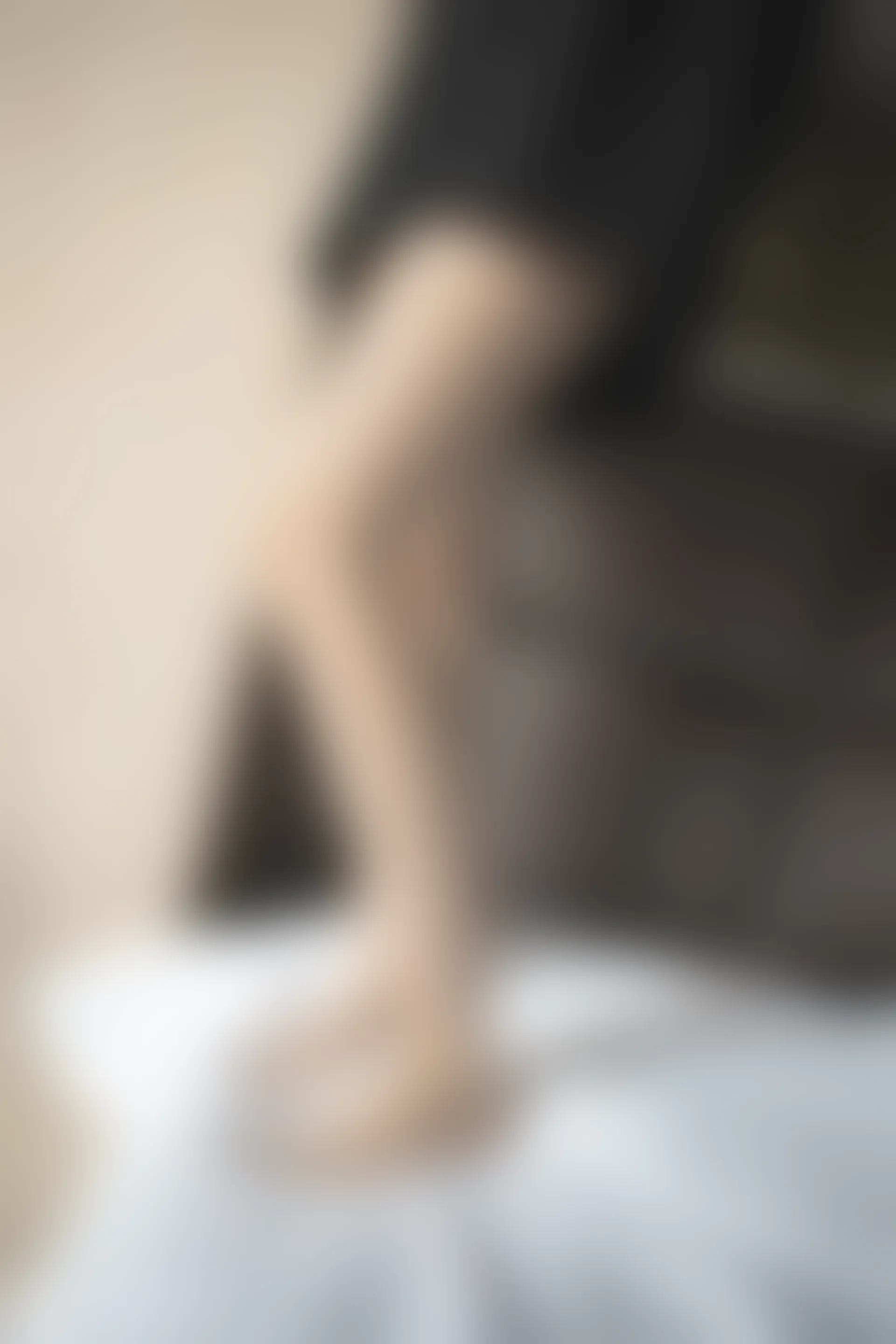 C38.005 肉丝黑T [40P-71MB]