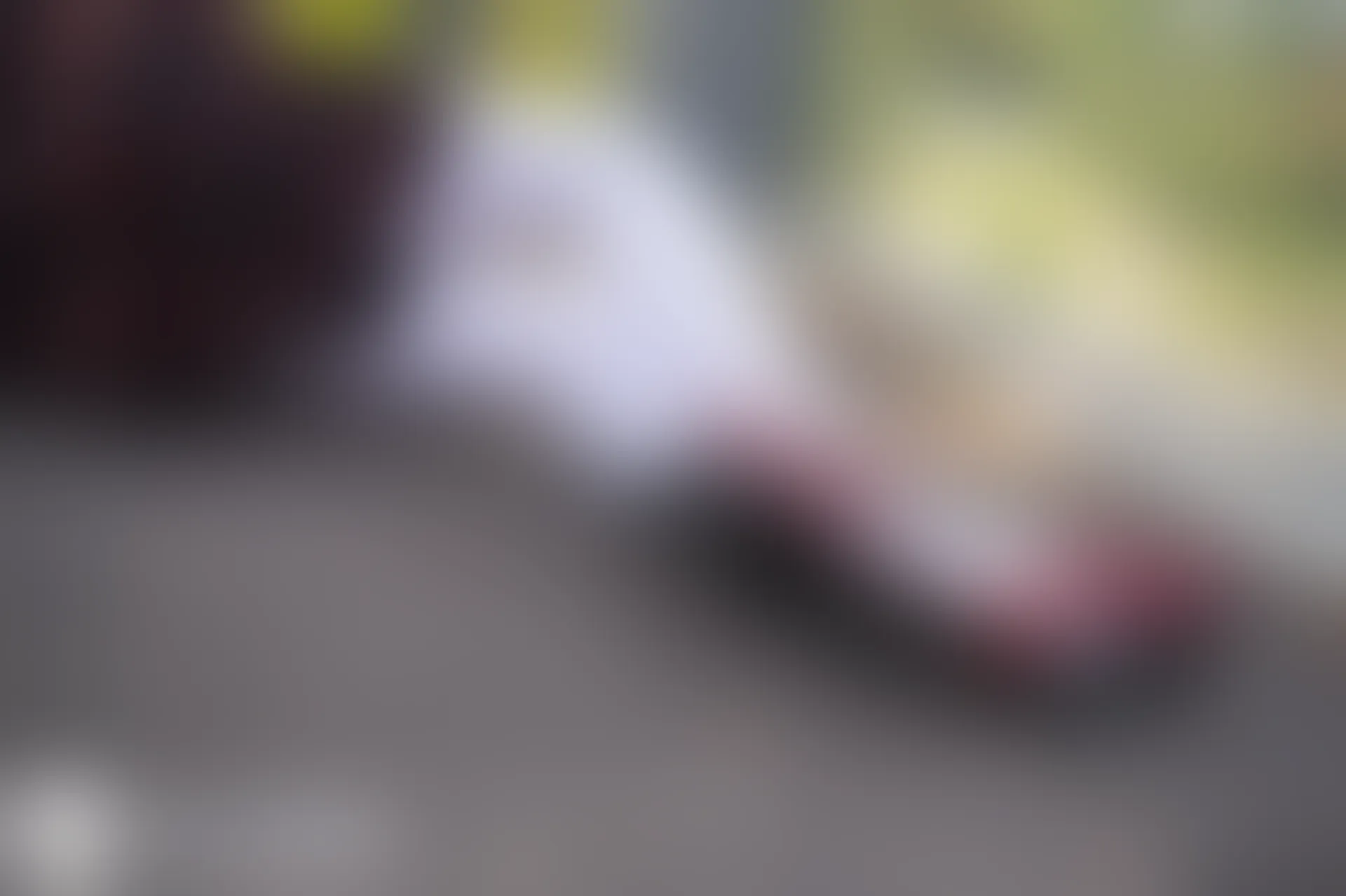 D52.001 白丝和小红鞋 [40P-112MB]