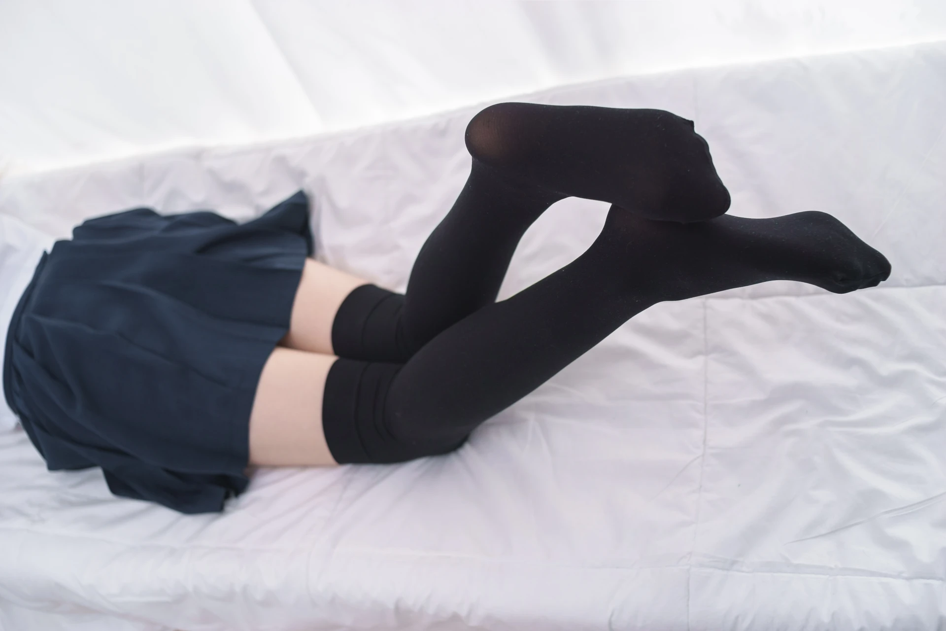 轻兰映画 VOL.013 [56P-439M]可爱, 学生装, 美腿, 轻兰映画, 黑丝