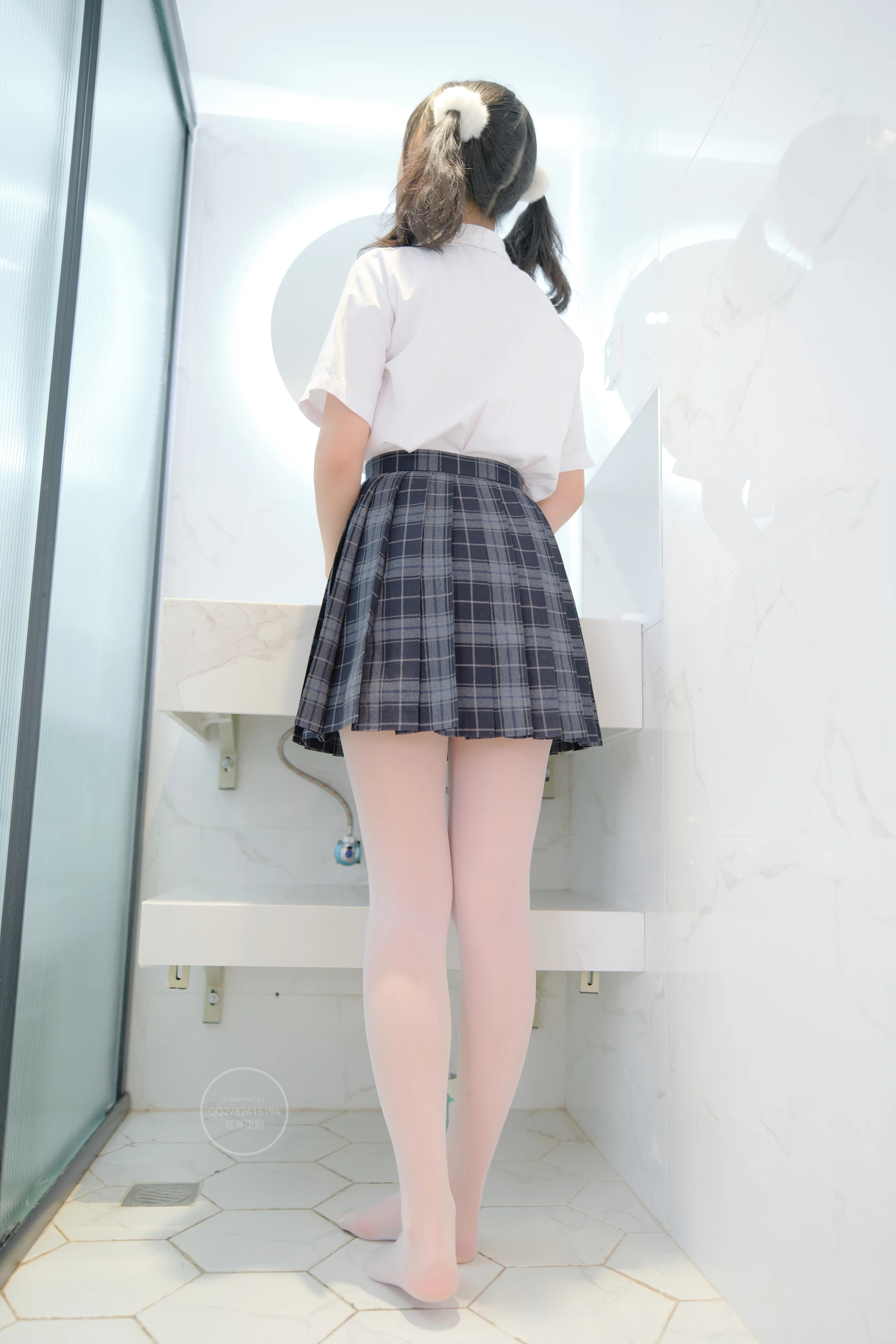 森萝财团 有料-48 双马尾白丝JK制服 13D+80D [139P2V-4.68G]JK制服, 双马尾, 有料, 森萝财团, 白丝, 美腿, 美足