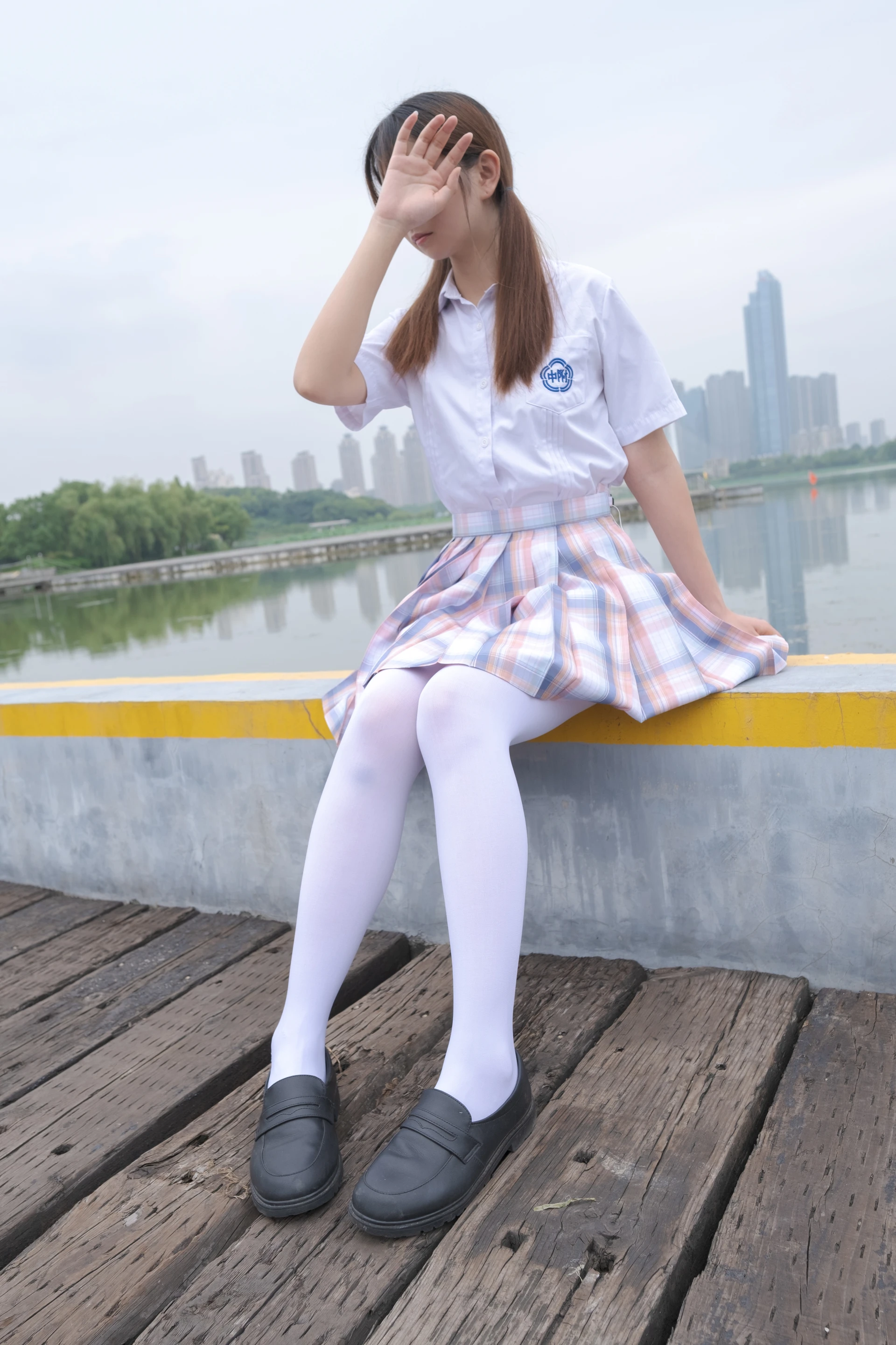 森萝财团 有料-48 双马尾白丝JK制服 13D+80D [139P2V-4.68G]JK制服, 双马尾, 有料, 森萝财团, 白丝, 美腿, 美足