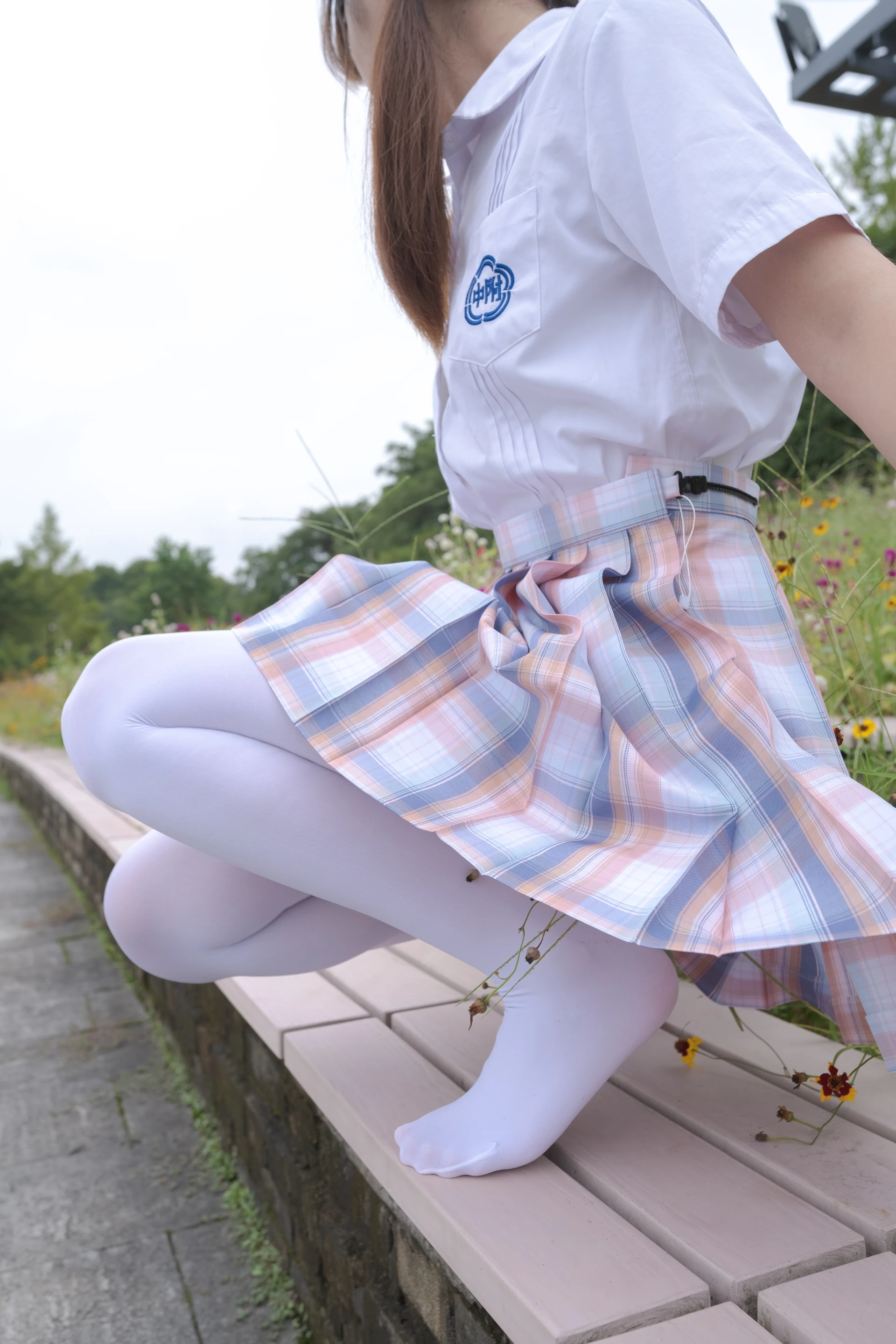 森萝财团 有料-48 双马尾白丝JK制服 13D+80D [139P2V-4.68G]JK制服, 双马尾, 有料, 森萝财团, 白丝, 美腿, 美足