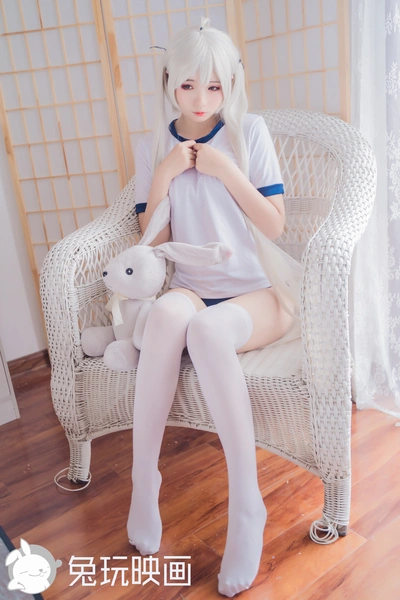 C50.003 教室里的穹妹 [40P-557MB]
