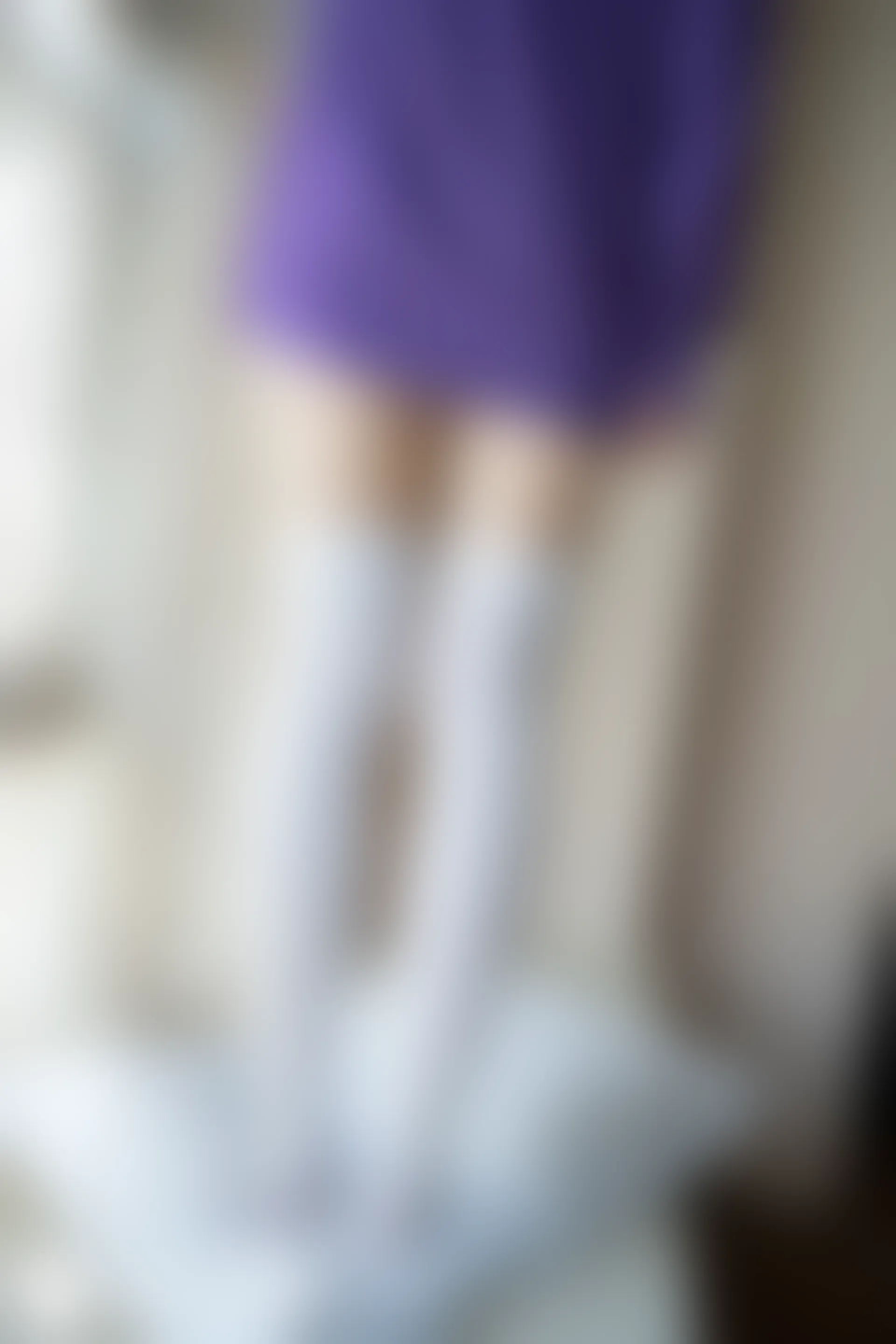 C40.005 紫色T恤和白丝 [40P-73MB]
