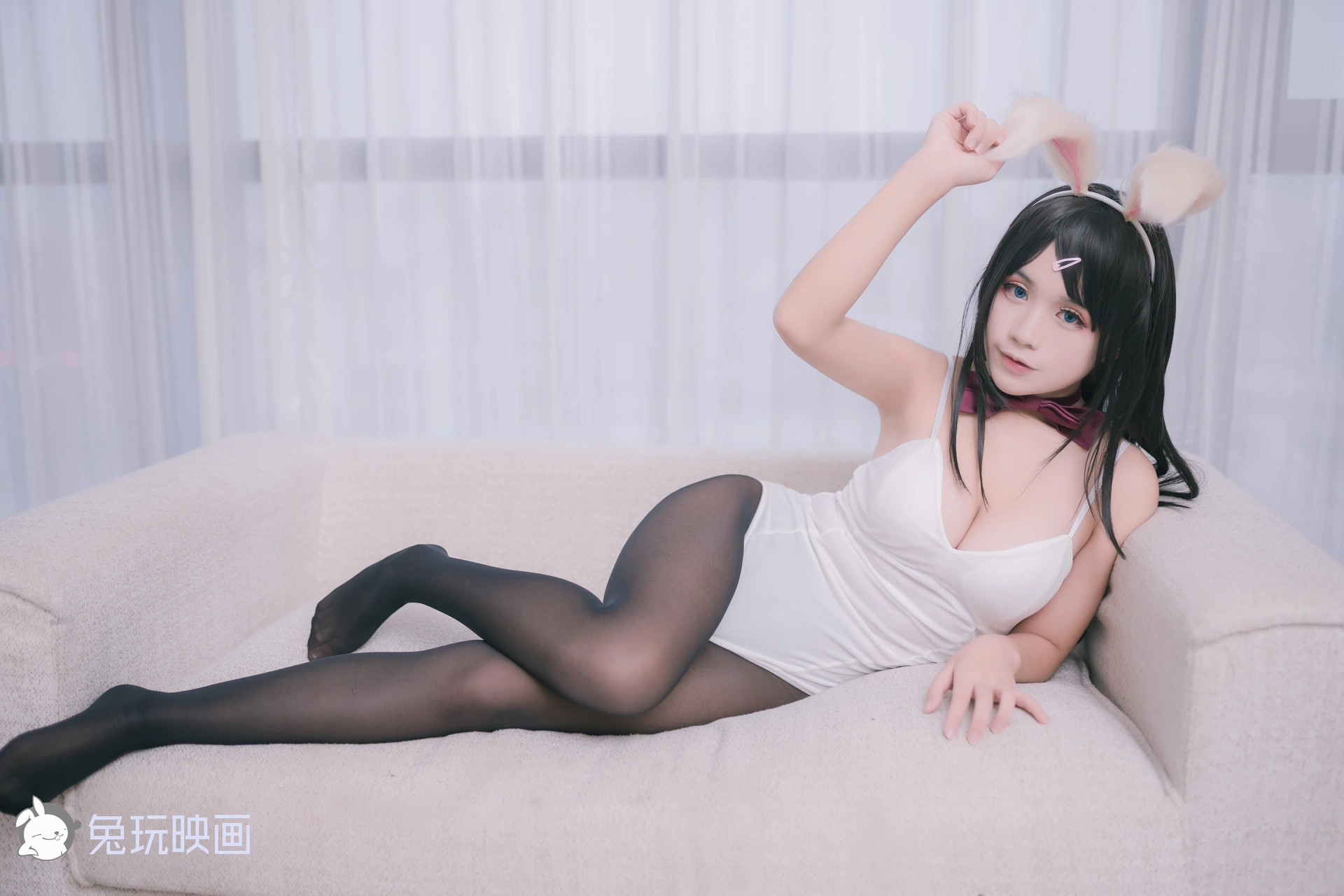 兔玩映画 兔女郎 Vol.030 粉耳 [52P-330MB]