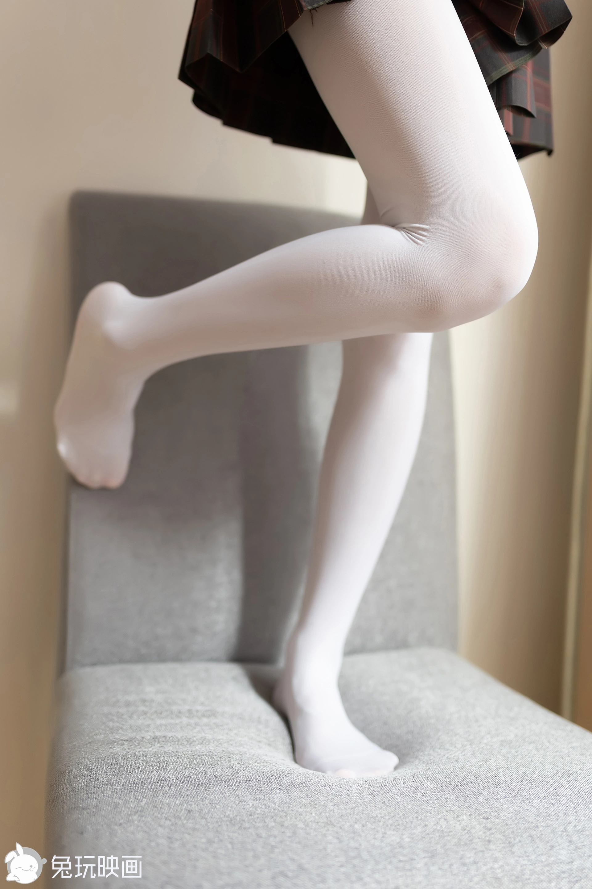 C41.001 白丝和制服裙 [40P-85MB]