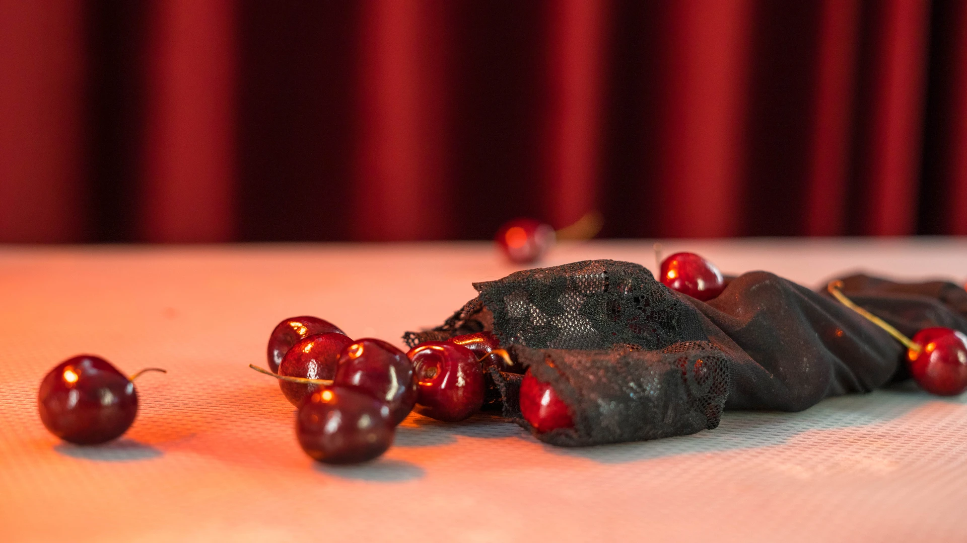 神楽坂真冬 第三季 序号11：《トリック放題》樱桃少女 [152P2V-767MB]内衣, 双马尾, 旗袍, 白丝, 睡衣, 神楽坂真冬, 美腿, 美足, 黑丝