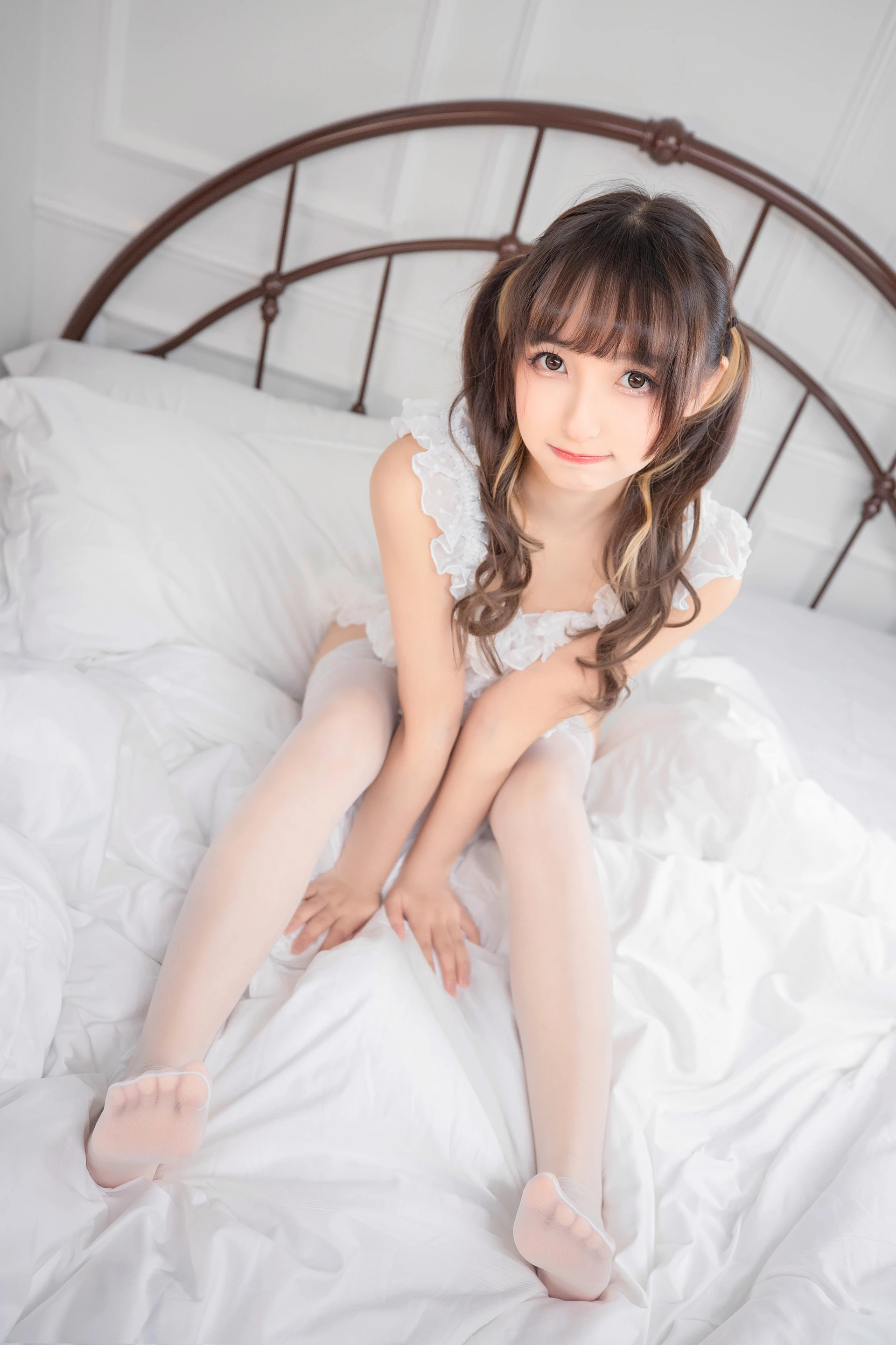 神楽坂真冬 第三季 序号11：《トリック放題》樱桃少女 [152P2V-767MB]内衣, 双马尾, 旗袍, 白丝, 睡衣, 神楽坂真冬, 美腿, 美足, 黑丝