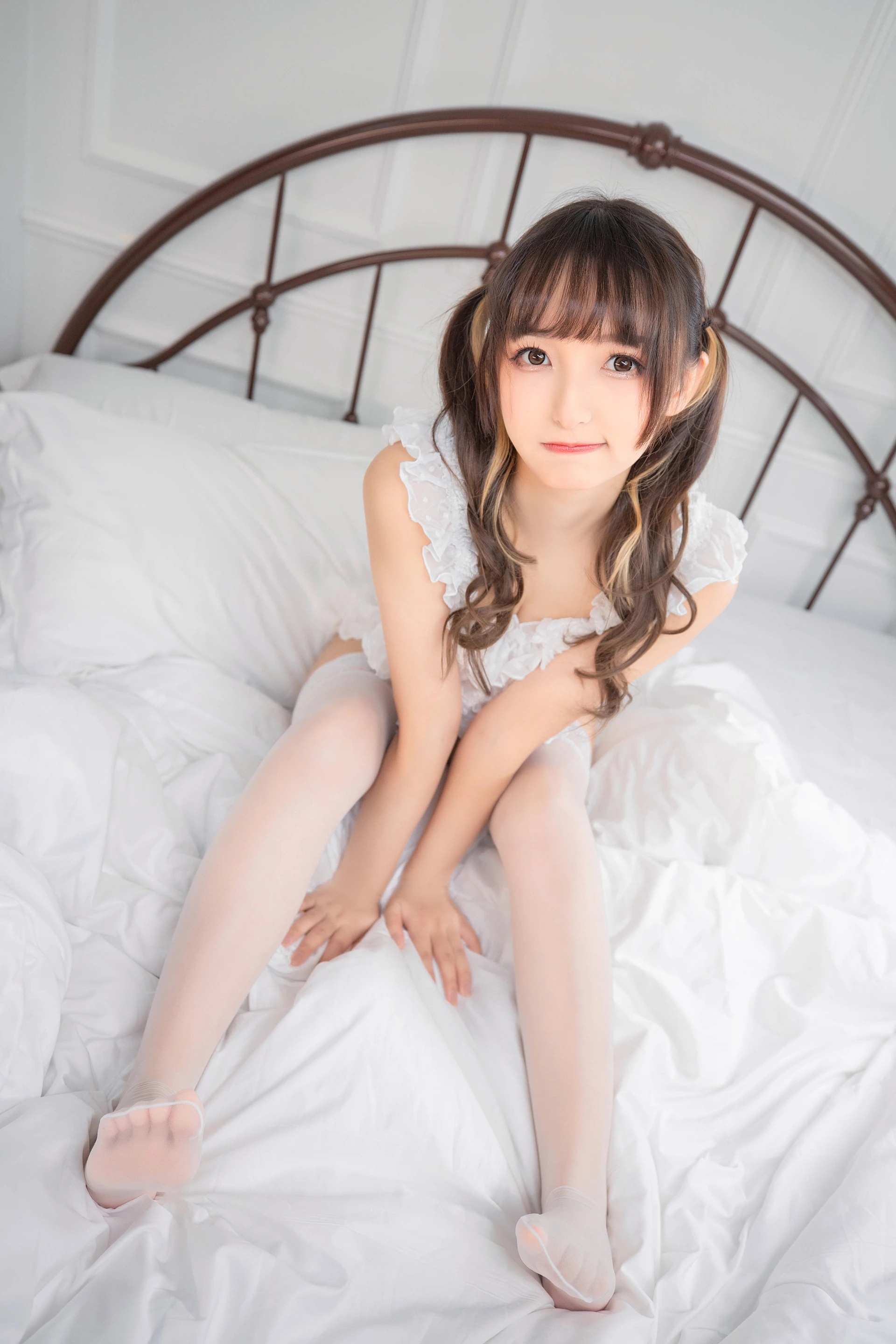 神楽坂真冬 第三季 序号11：《トリック放題》樱桃少女 [152P2V-767MB]内衣, 双马尾, 旗袍, 白丝, 睡衣, 神楽坂真冬, 美腿, 美足, 黑丝