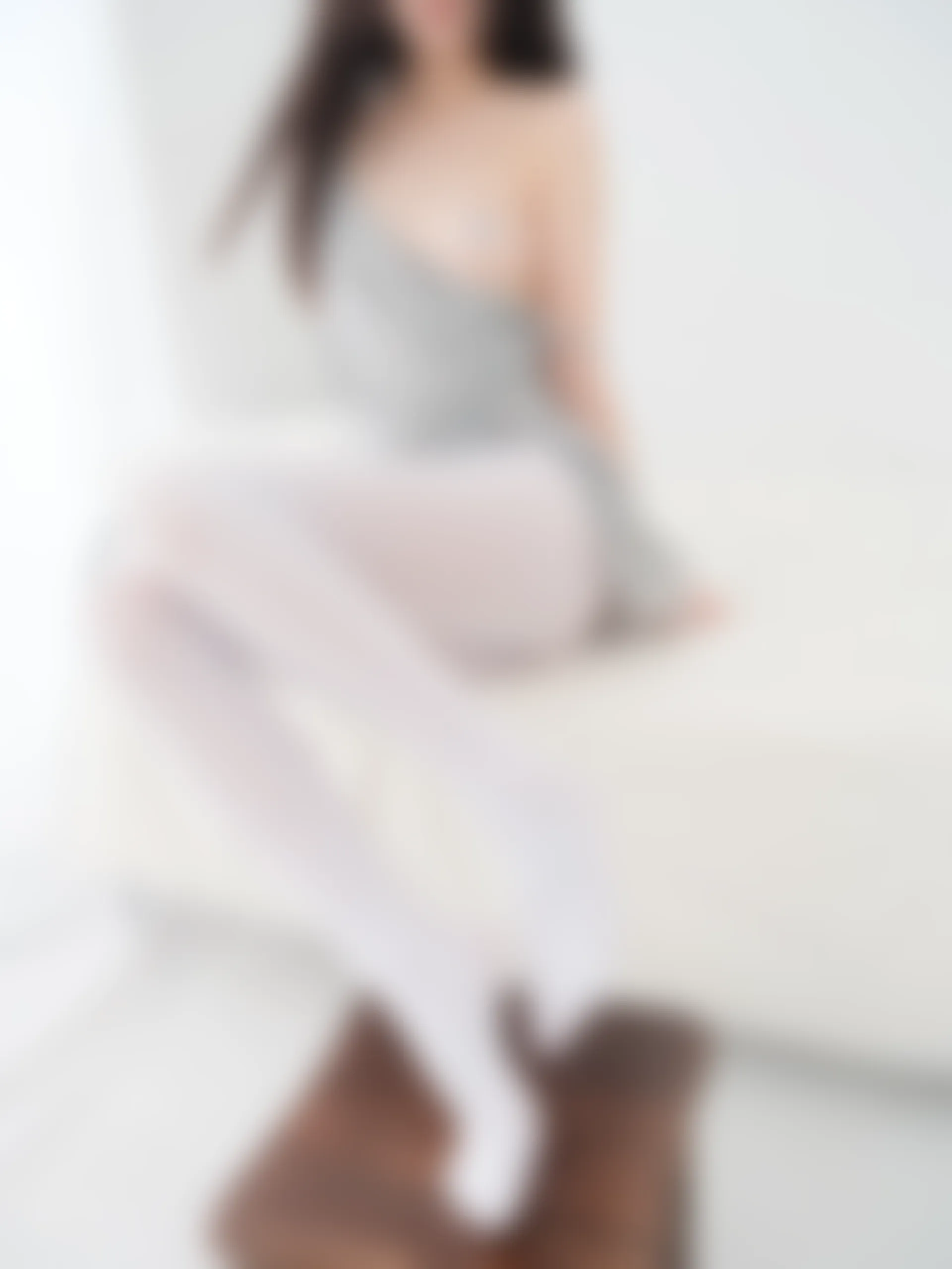 紧急企划 内部-010 小恩 白丝碎花裙 [100P1V-3.71GB]小恩, 森萝财团, 白丝, 碎花裙, 美腿, 美足