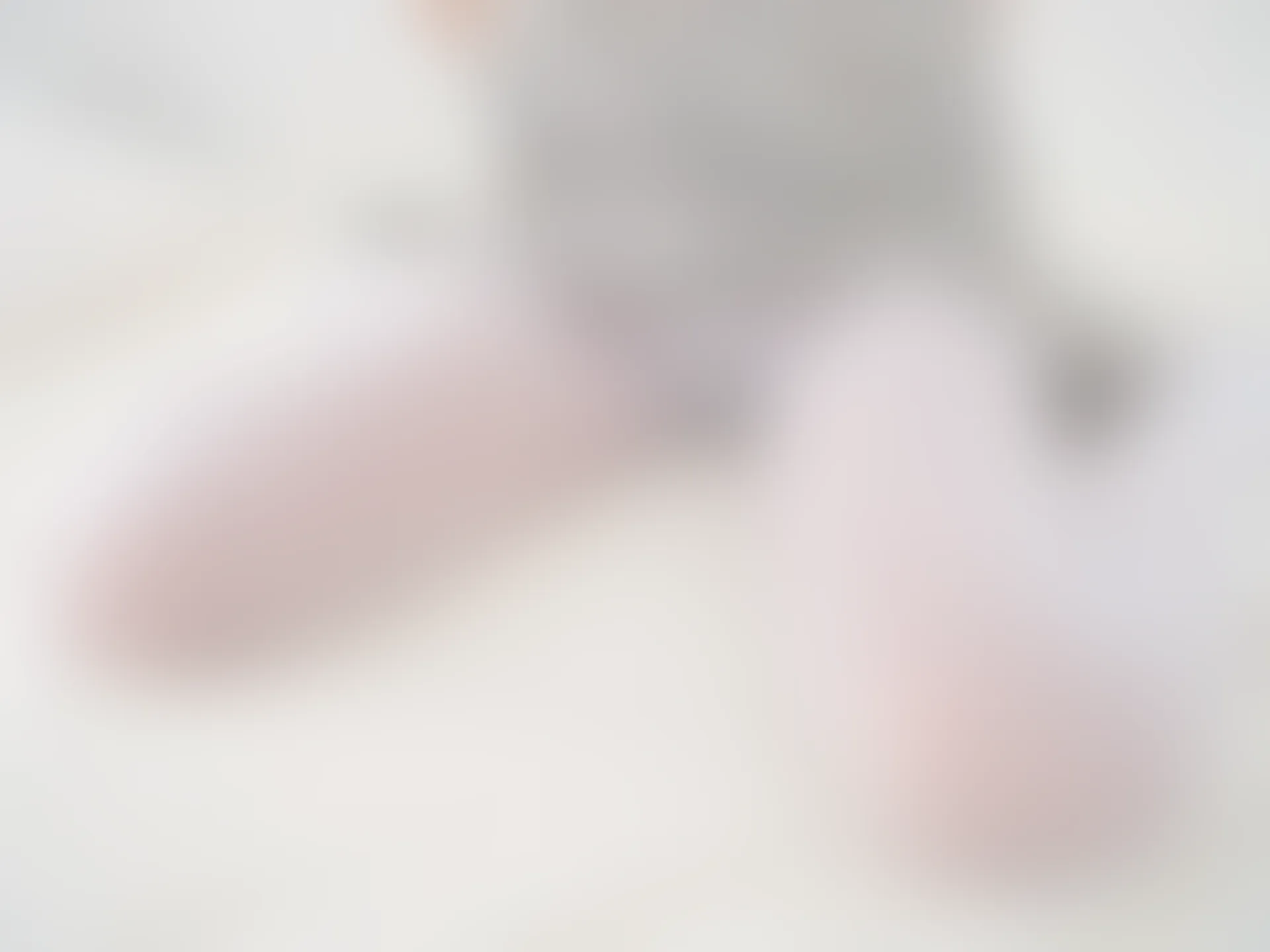 紧急企划 内部-010 小恩 白丝碎花裙 [100P1V-3.71GB]小恩, 森萝财团, 白丝, 碎花裙, 美腿, 美足