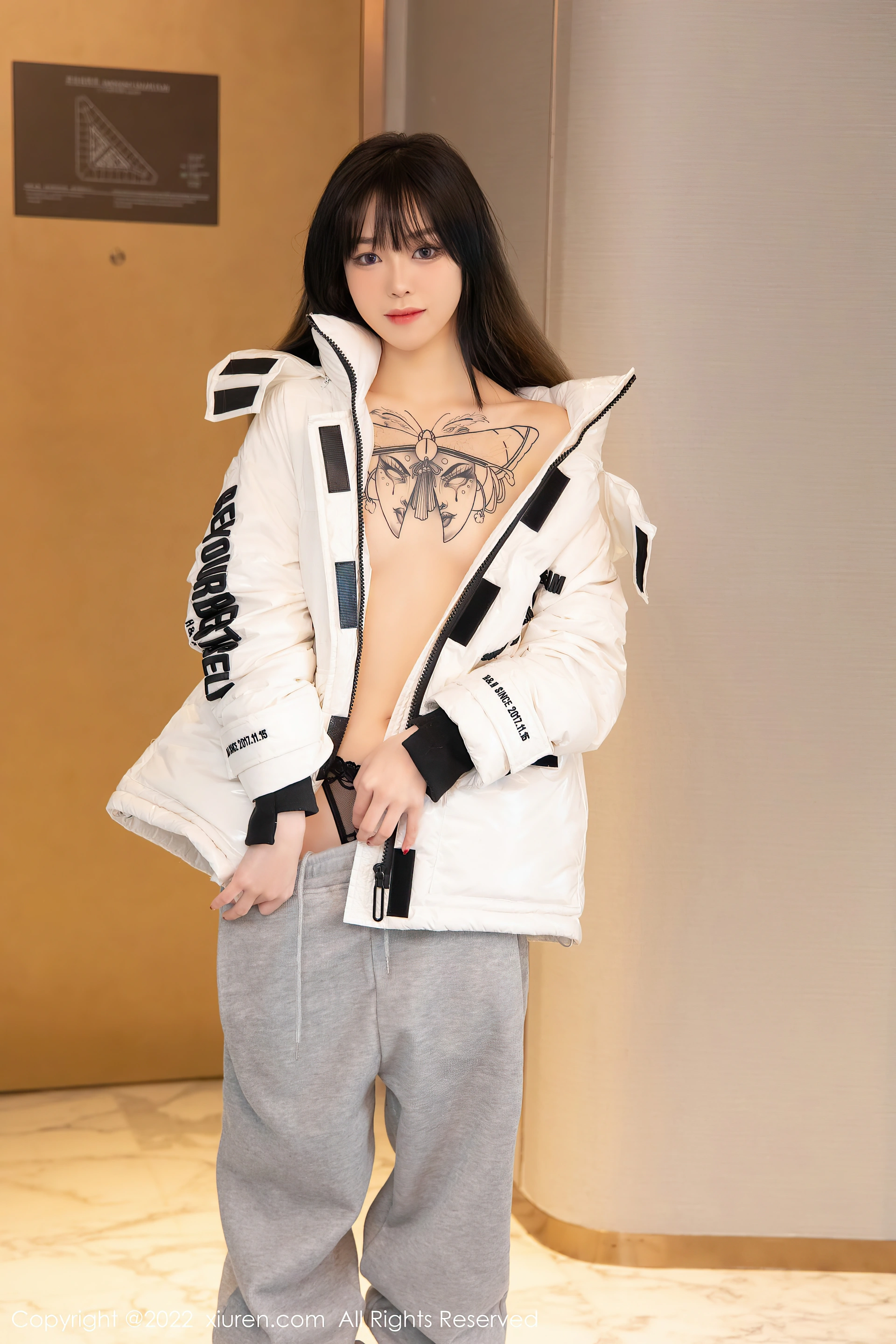 XiuRen秀人网 2022.01.17 No.4470 奶瓶. 清纯美腿[79+1P 772MB]
