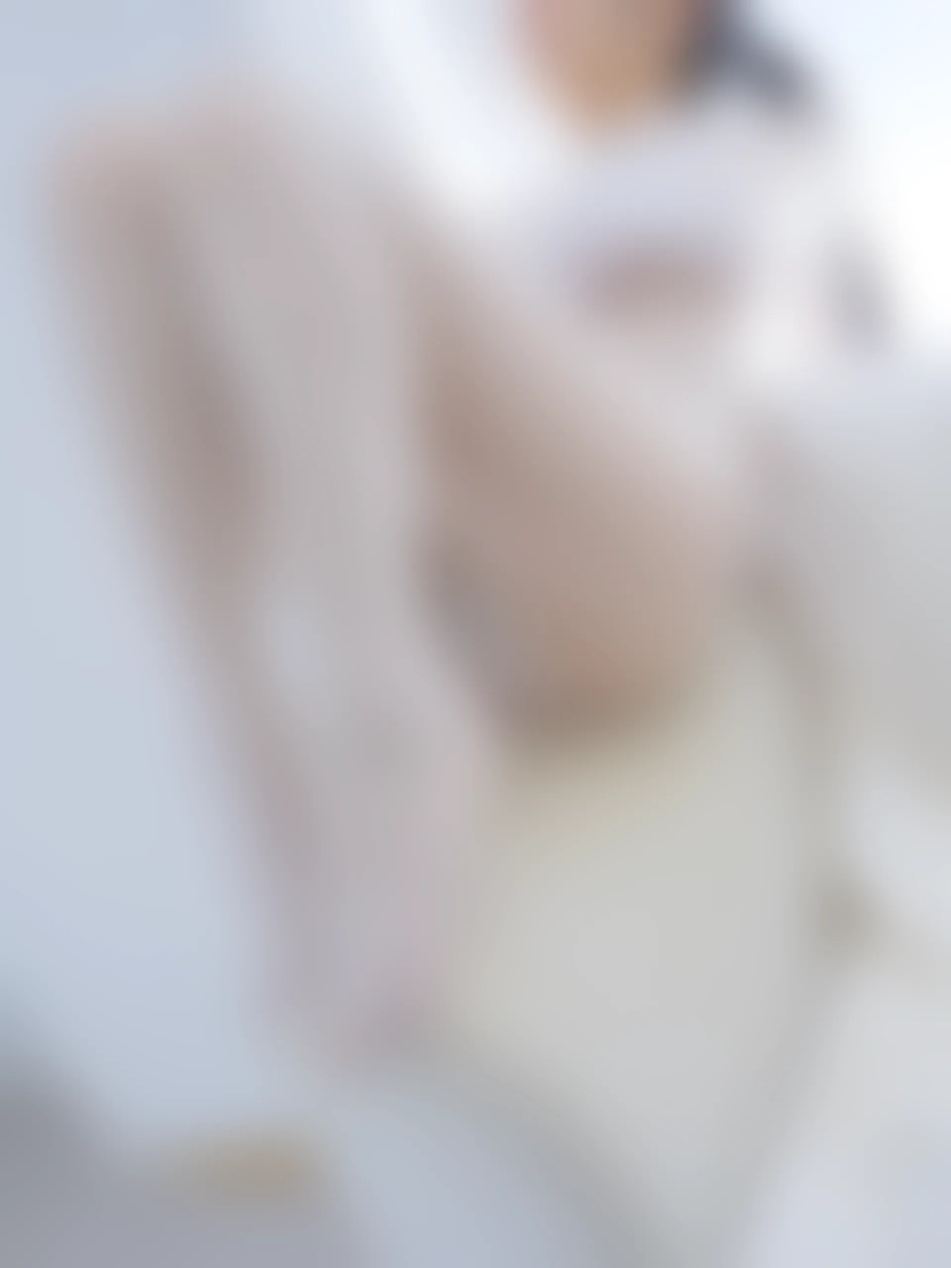 森萝财团 晴涩-12E 4K 双马尾白丝女仆 [99P1V-7.09GB]