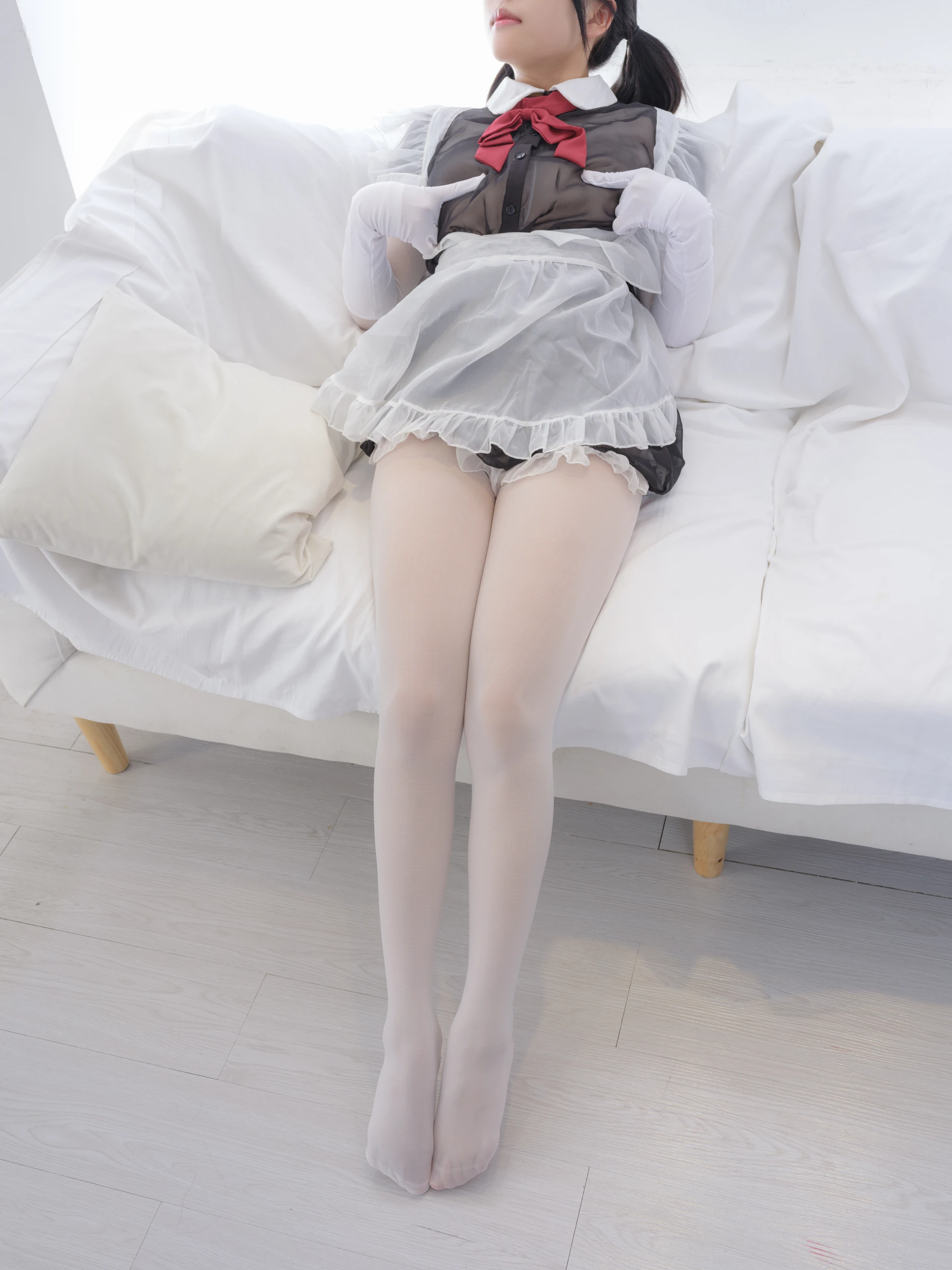 森萝财团 晴涩-12E 4K 双马尾白丝女仆 [99P1V-7.09GB]
