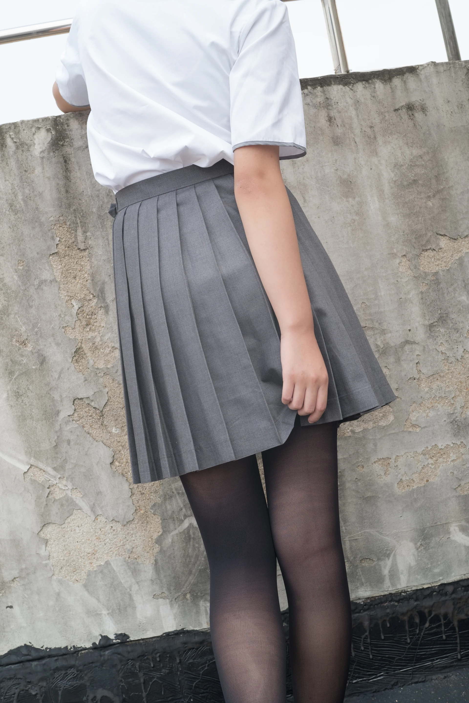 森萝财团 R15-031 [95P-508M]学生装, 森萝财团, 美腿, 黑丝