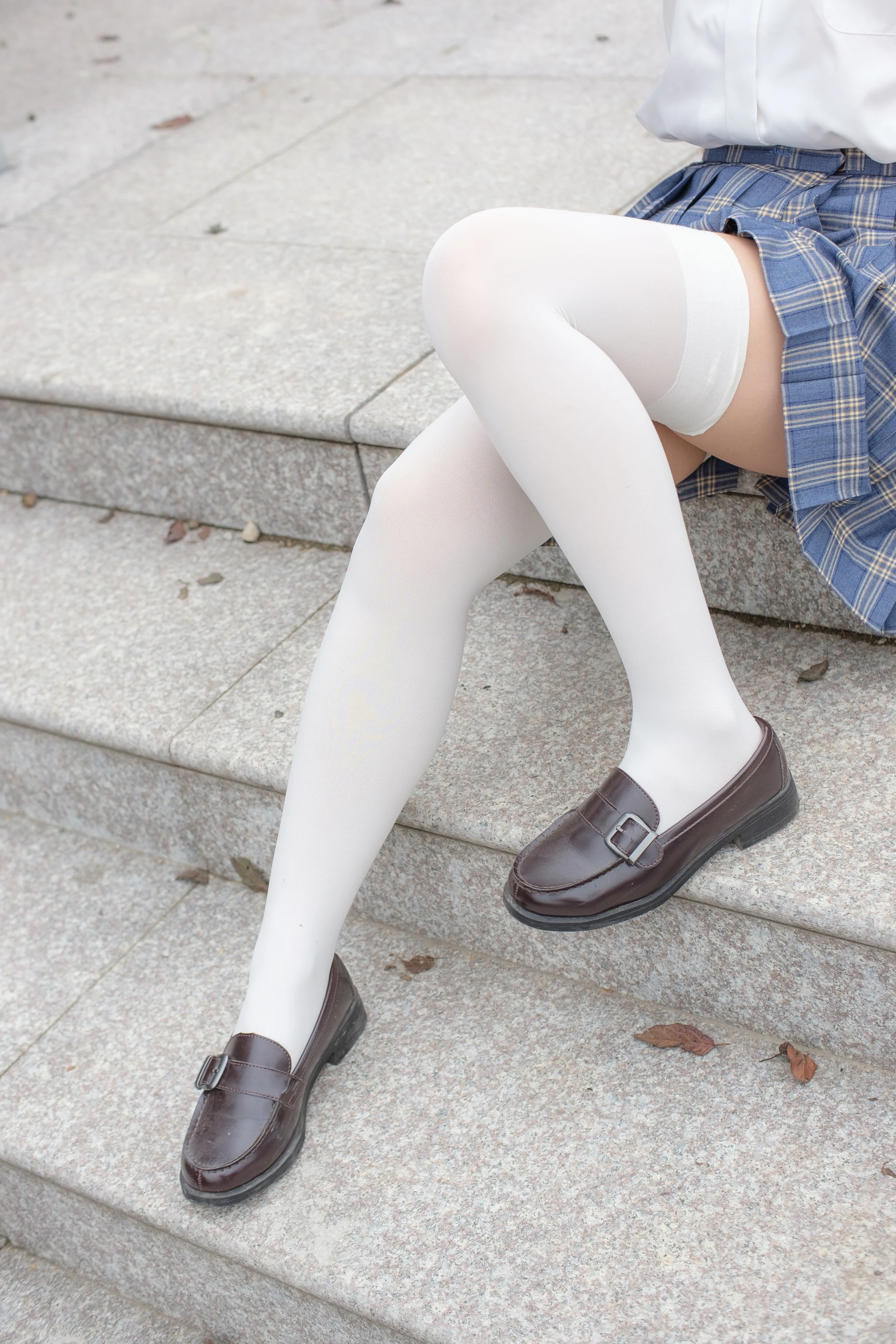 森萝财团 R15-039 [88P-772M]学生装, 森萝财团, 白丝, 美腿