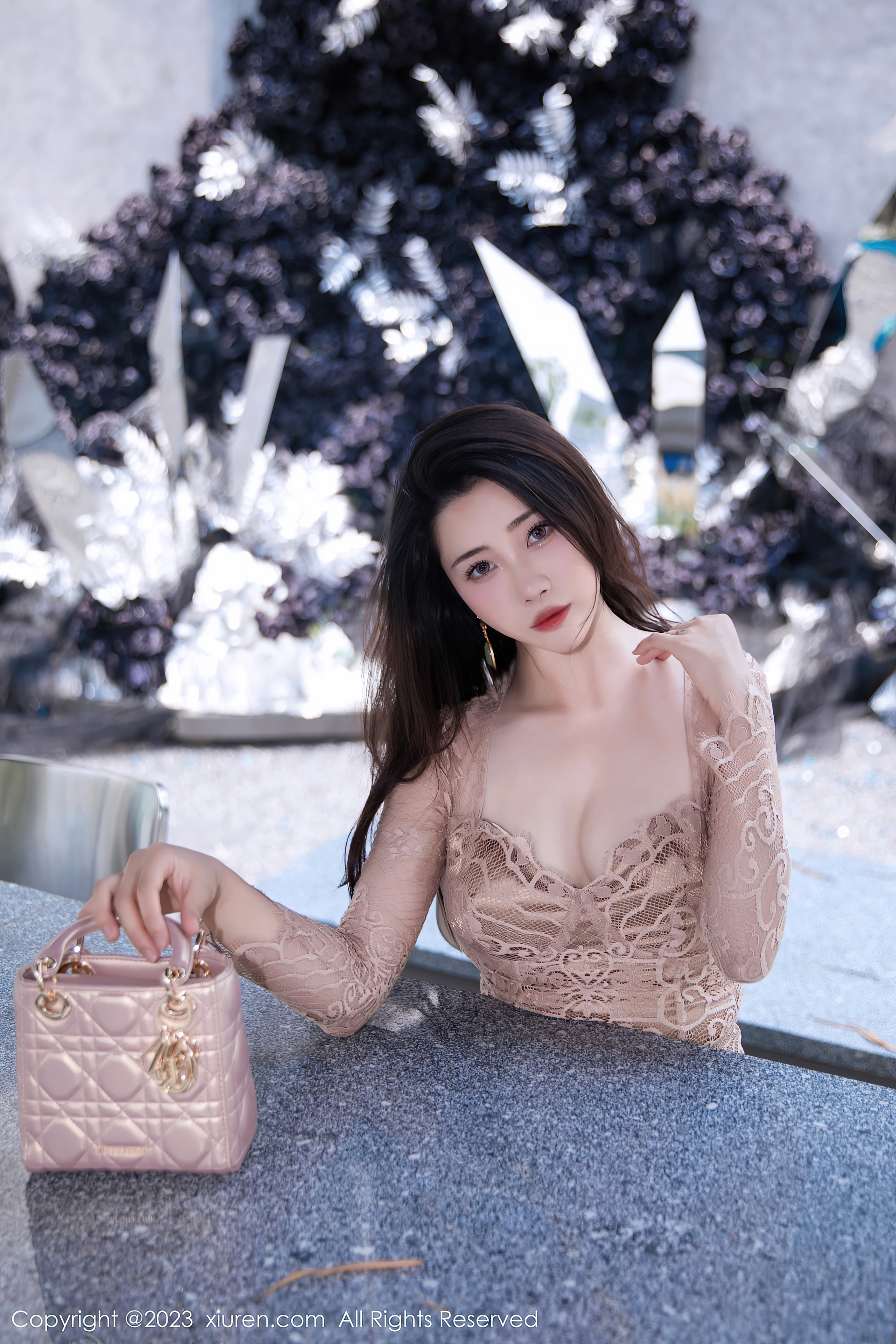 XIUREN秀人网 2023.08.11 NO.7216 严利娅Yuliya[89+1P／797MB]