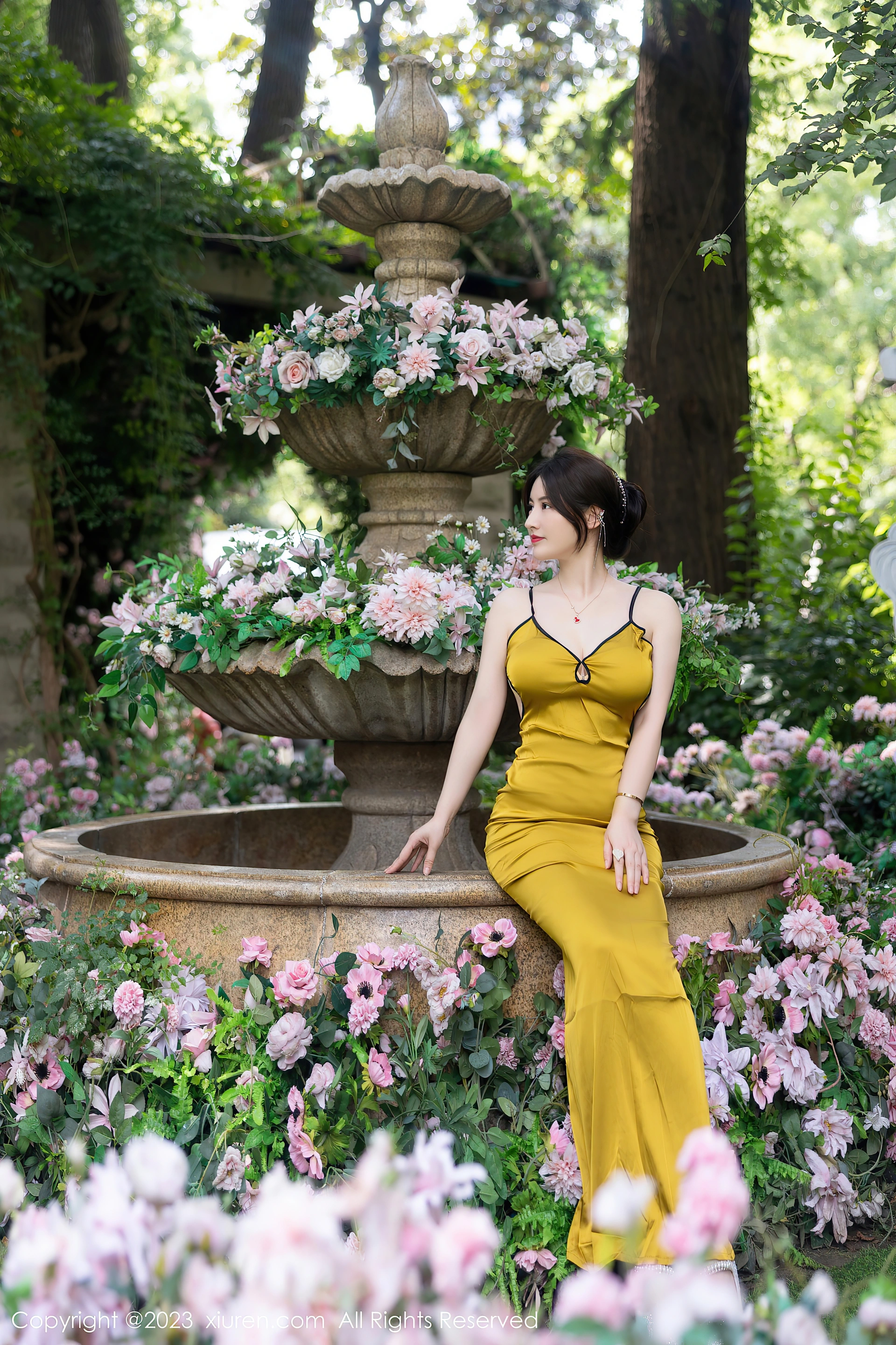 XIUREN秀人网 2023.08.29 NO.7302 诗诗kiki[83+1P／780MB]