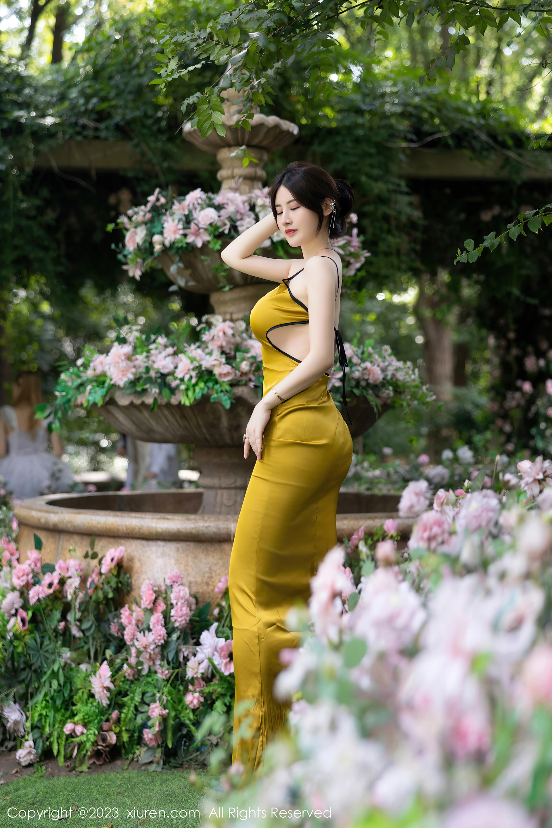 XIUREN秀人网 2023.08.29 NO.7302 诗诗kiki[83+1P／780MB]