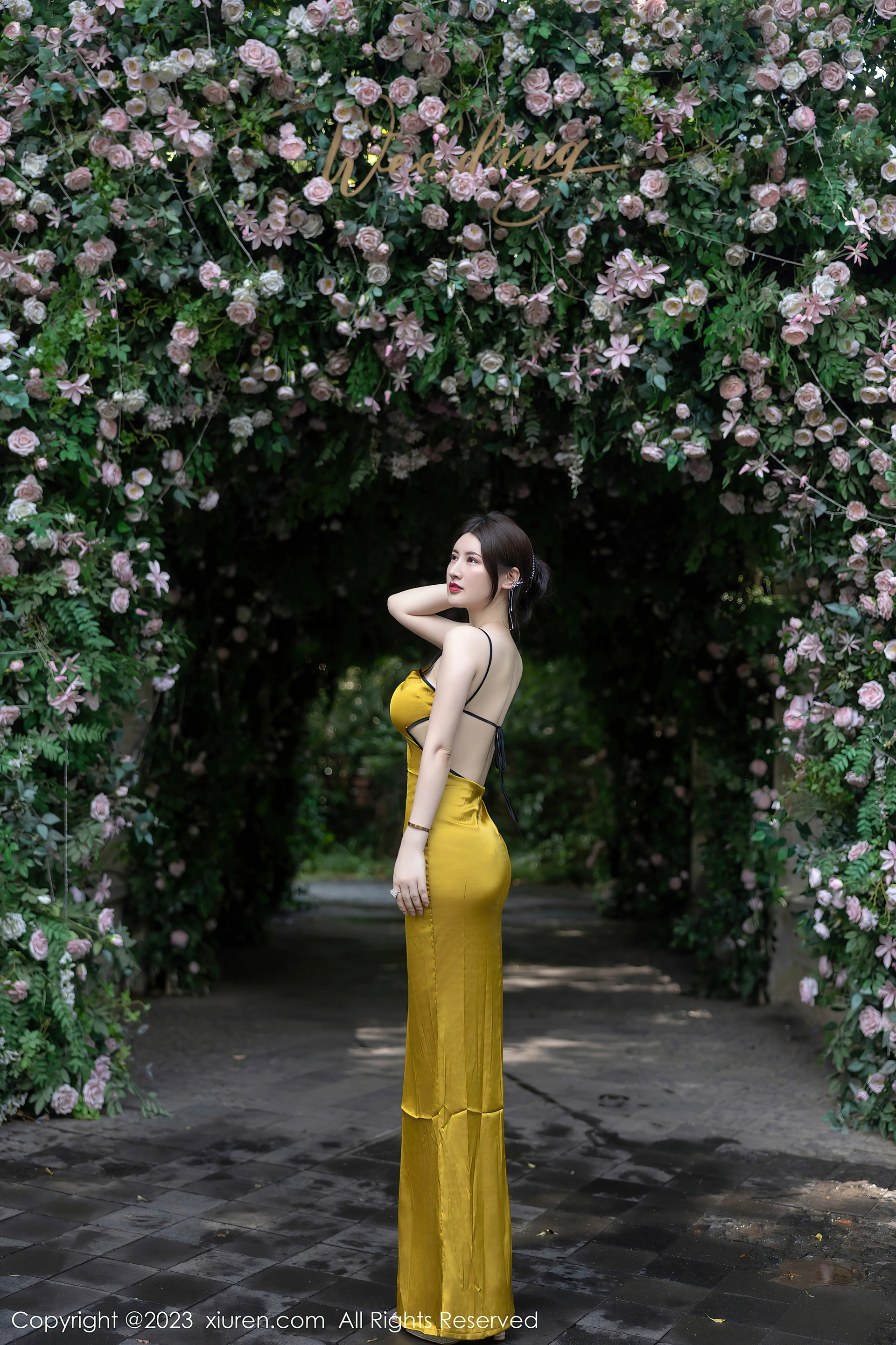 XIUREN秀人网 2023.08.29 NO.7302 诗诗kiki[83+1P／780MB]