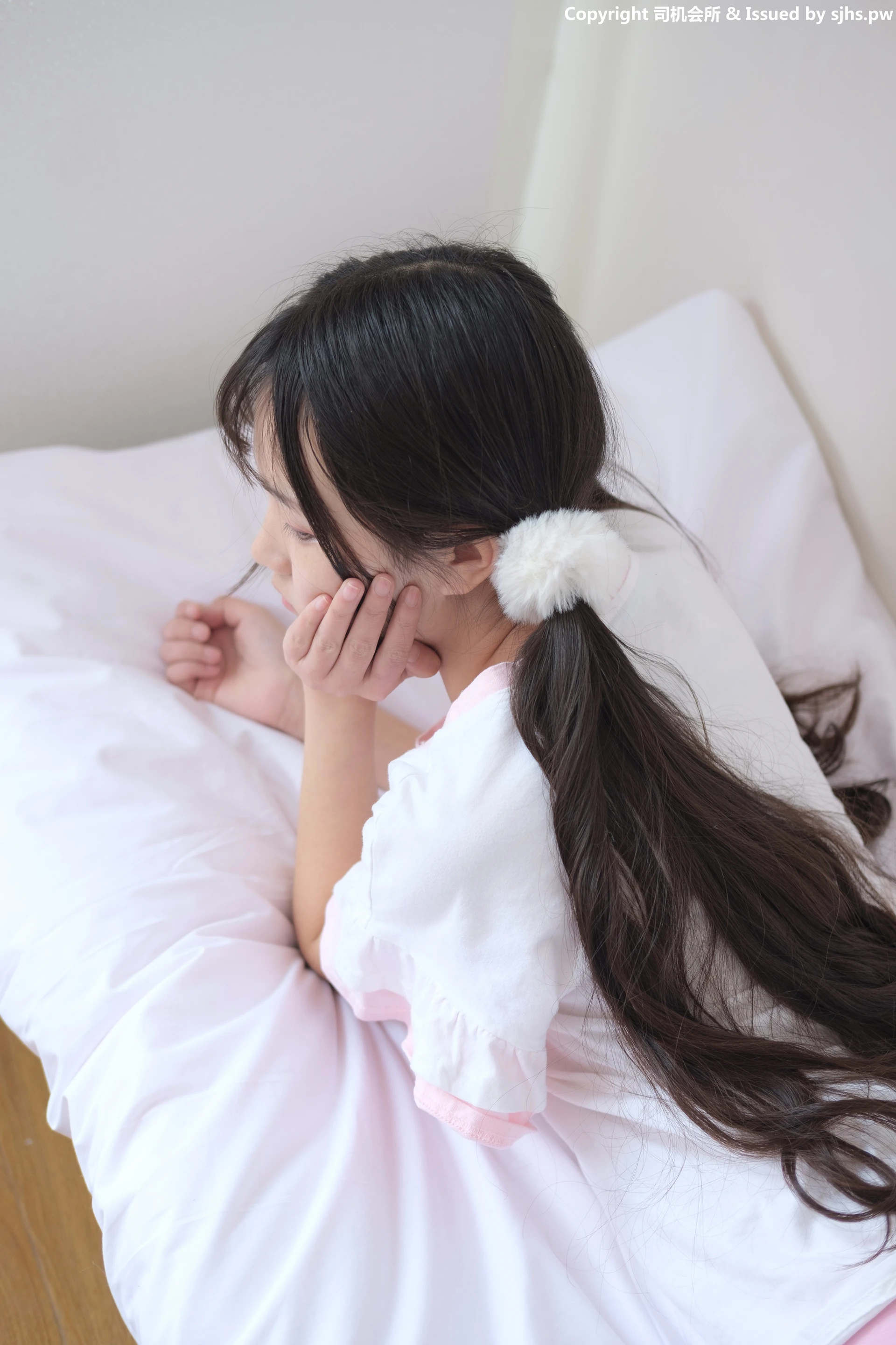 森萝财团 X-020 [78P1V-1.31G]可爱, 森萝财团, 白丝, 美腿
